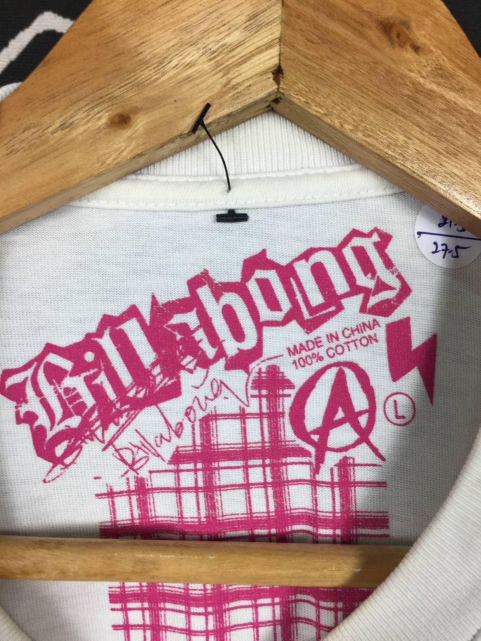 Billabong Vtg Billabong Surf Wear Anarchy Punk Seditionaries Tee Size US L / EU 52-54 / 3 - 12 Thumbnail