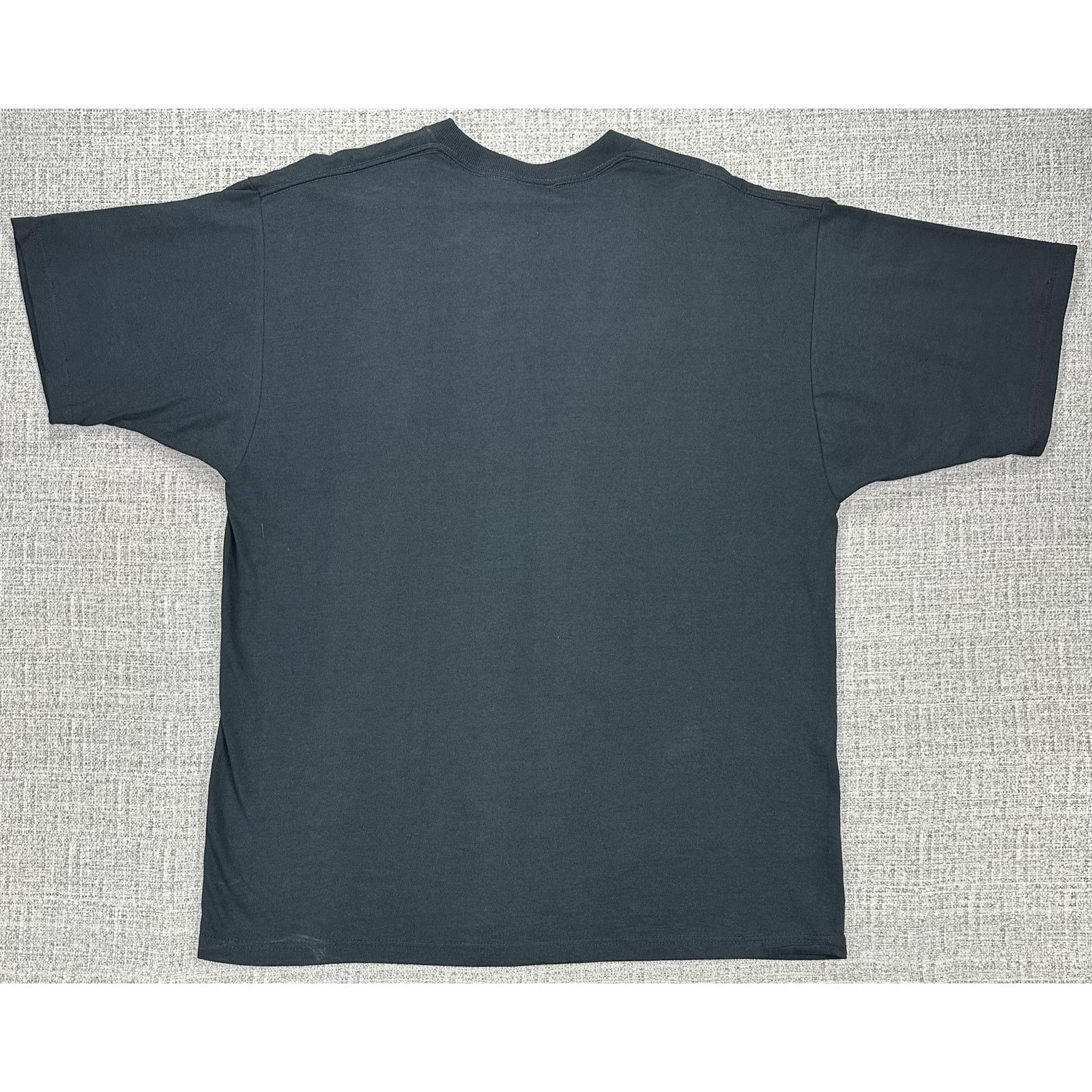 Liquid Blue Tennessee Titans Shirt Sz L Black NFL Liquid Blue Superhero Size US L / EU 52-54 / 3 - 8 Thumbnail