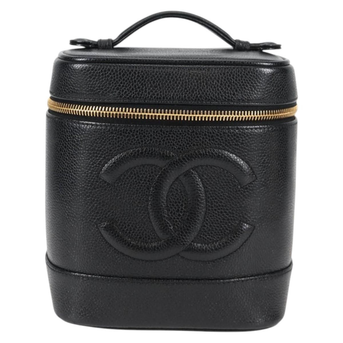Chanel Chanel Vintage Timeless Cosmetic Case Caviar Size ONE SIZE - 1 Thumbnail