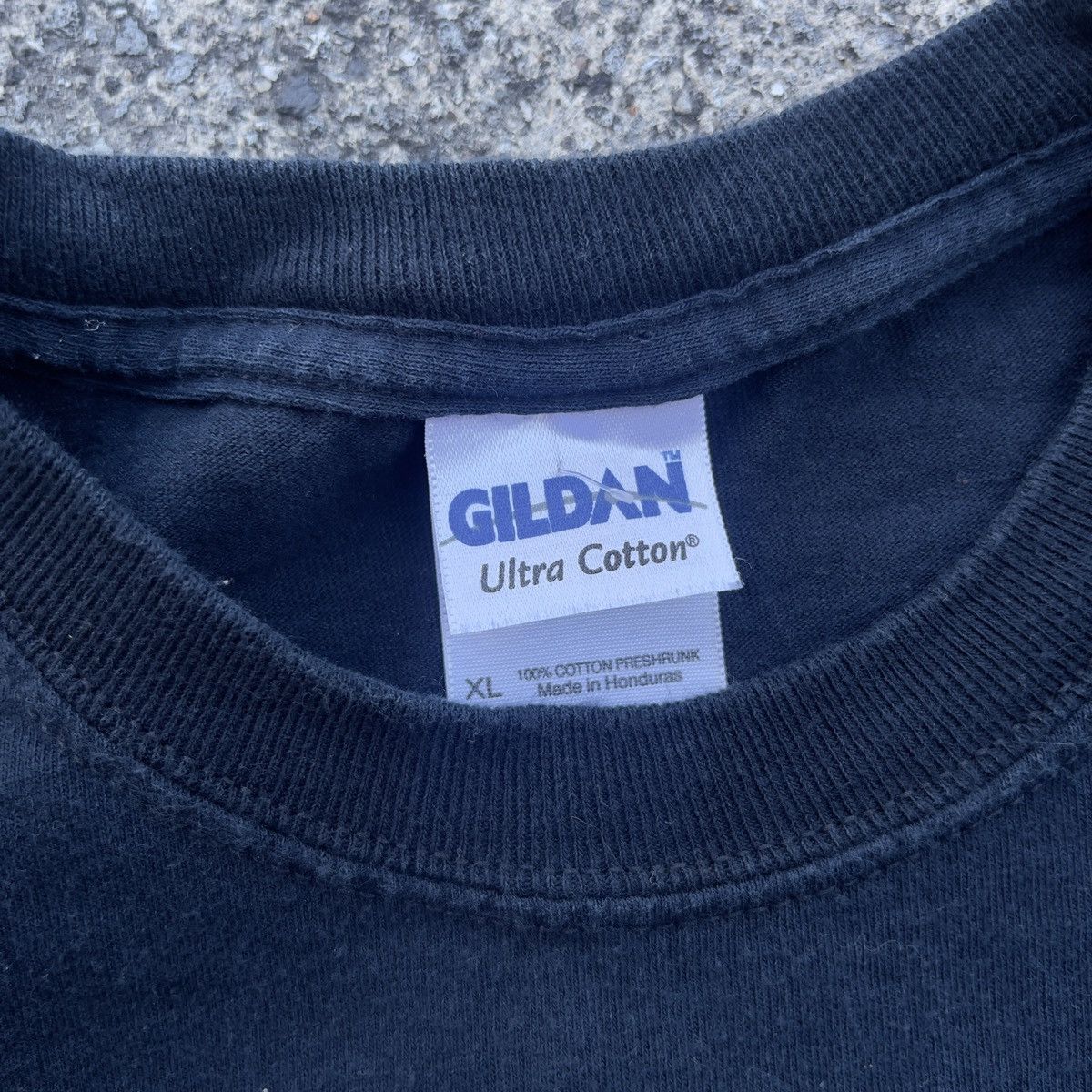 Gildan × Vintage Vintage 90s GILDAN Black Blank Long Sleeve Shirt Size US XL / EU 56 / 4 - 3 Thumbnail
