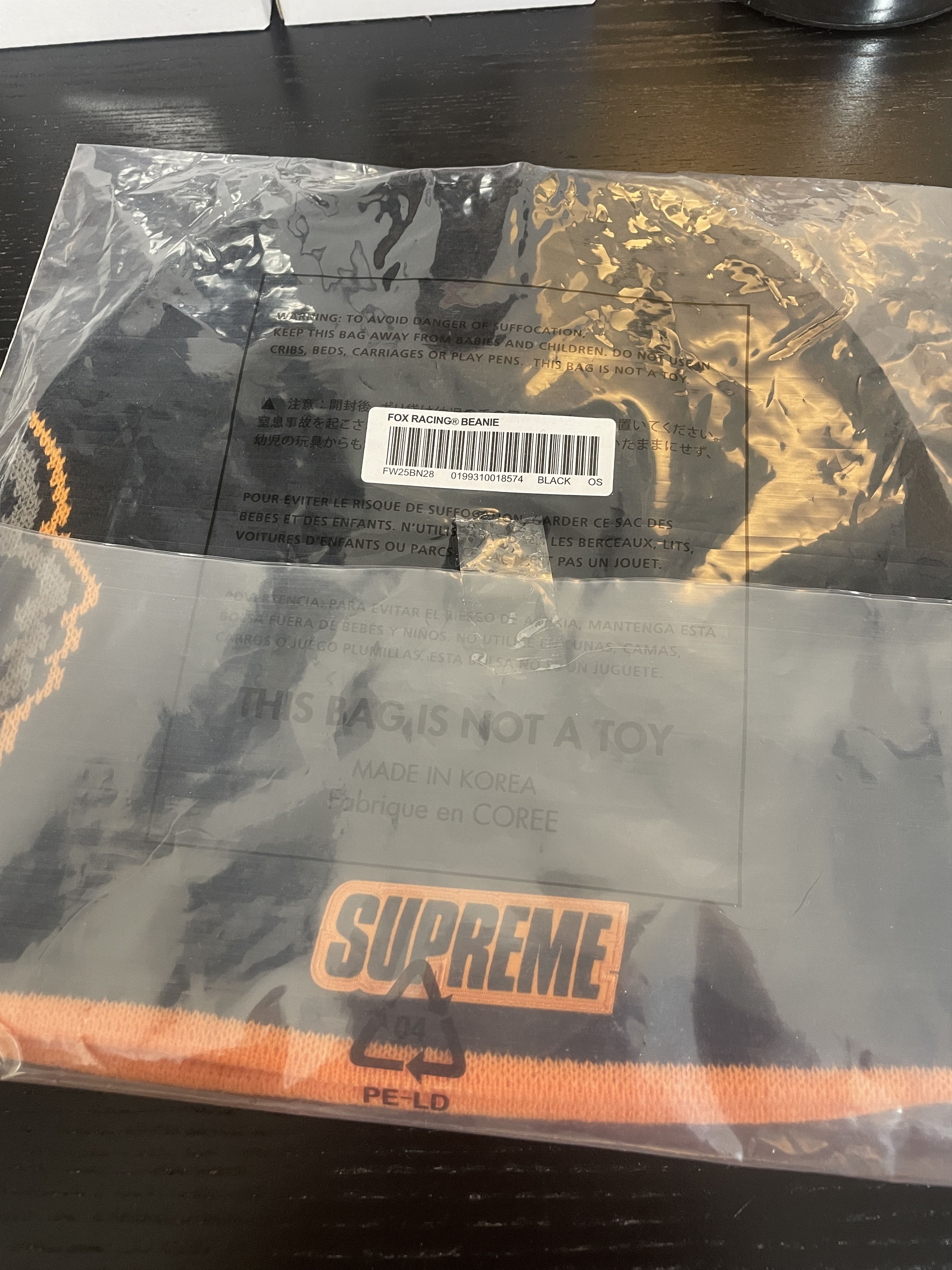 Fox Racing × Supreme BEANIE FW25 Size ONE SIZE - 10 Thumbnail