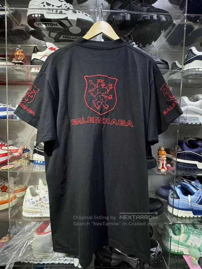 Balenciaga Balenciaga Lion Club SS25 Logo T-Shirt. Size US L / EU 52-54 / 3 - 2 Thumbnail