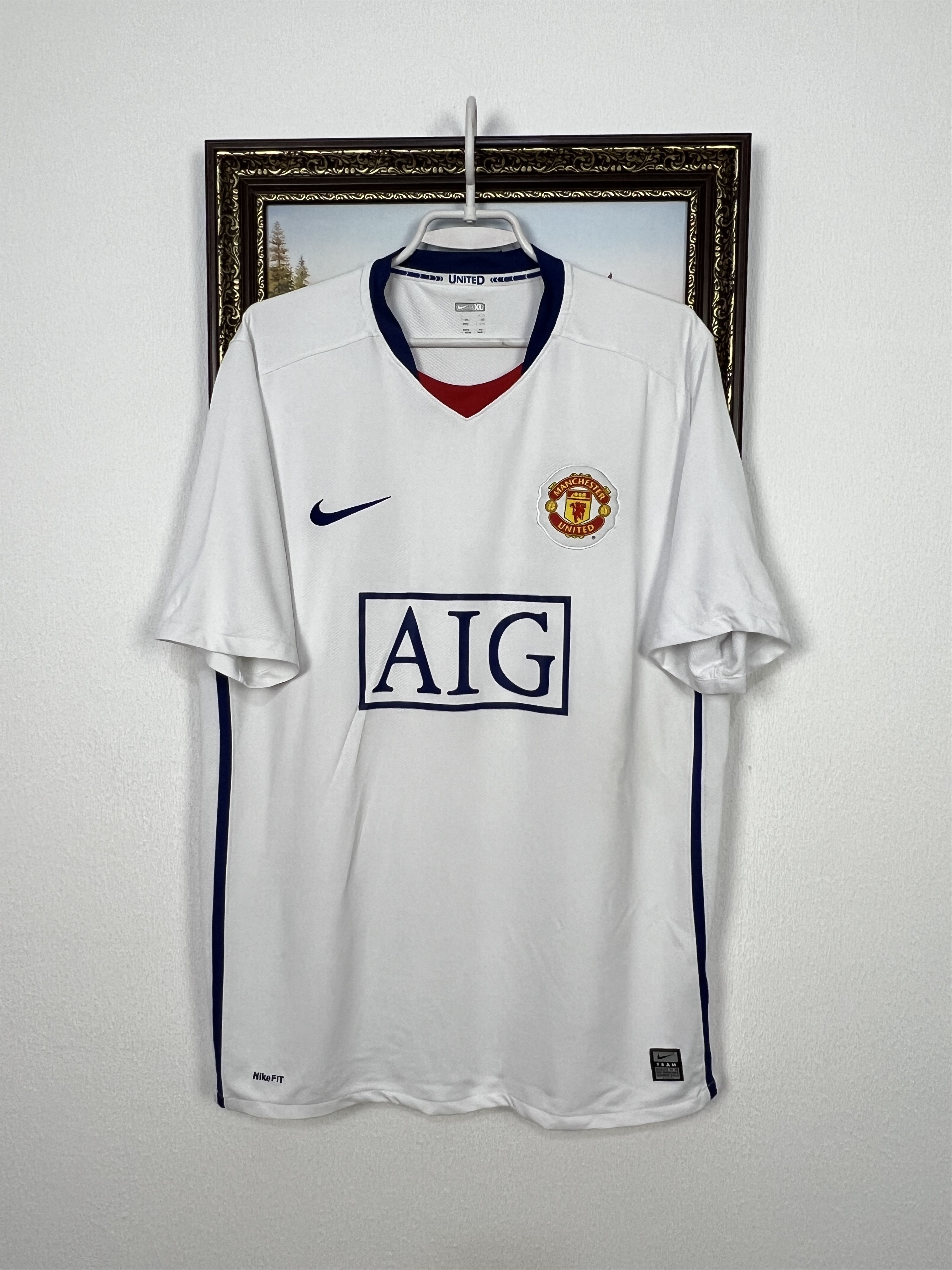 Nike Manchester United Away football shirt 2008 Soccer Nike Size US XL / EU 56 / 4 - 1 Thumbnail