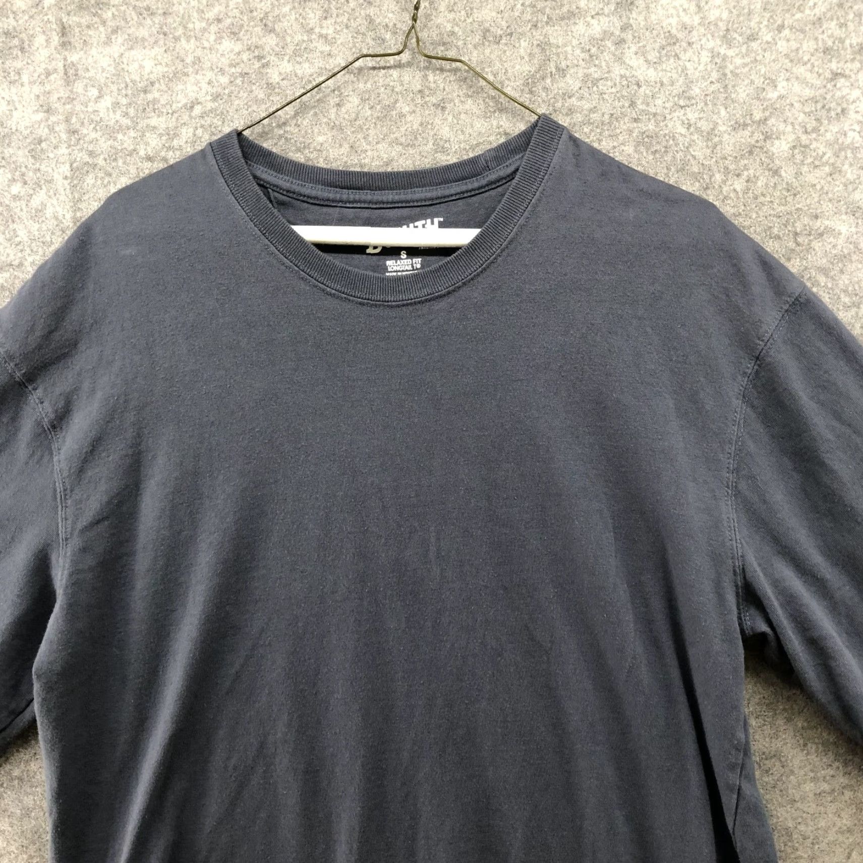 Duluth Trading Company Duluth Trading Co Relaxed Fit Longtail T Shirt Mens S Gray Short Sleeve Crew Neck Cotton Knit Size US S / EU 44-46 / 1 - 3 Thumbnail