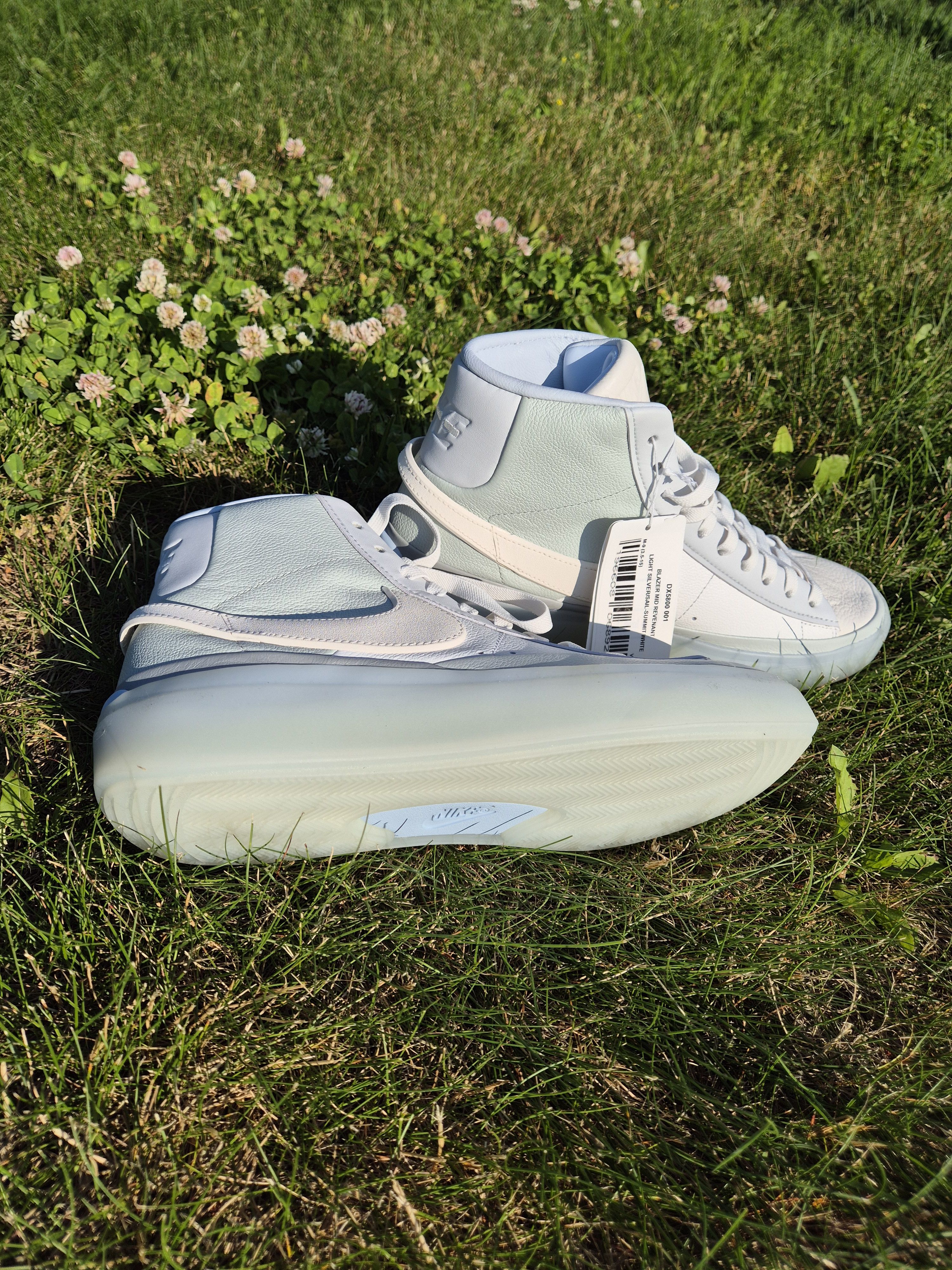 Nike Nike Blazer Phantom Mid Goddess Of Victory Sample Size US 9 / EU 42 - 2 Thumbnail