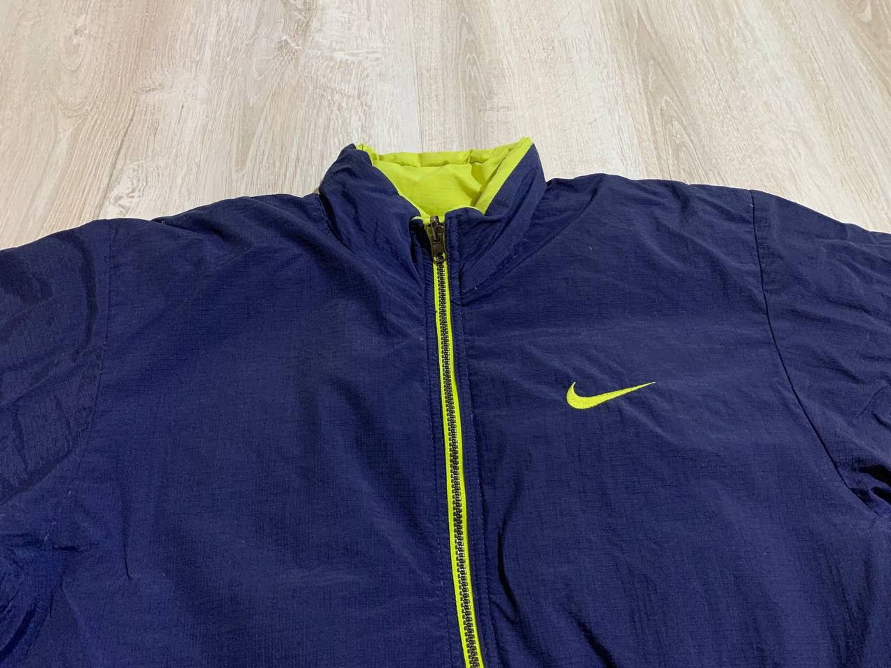 Vintage Mens vintage reversible puffer jacket Nike Size S Size US S / EU 44-46 / 1 - 11 Thumbnail