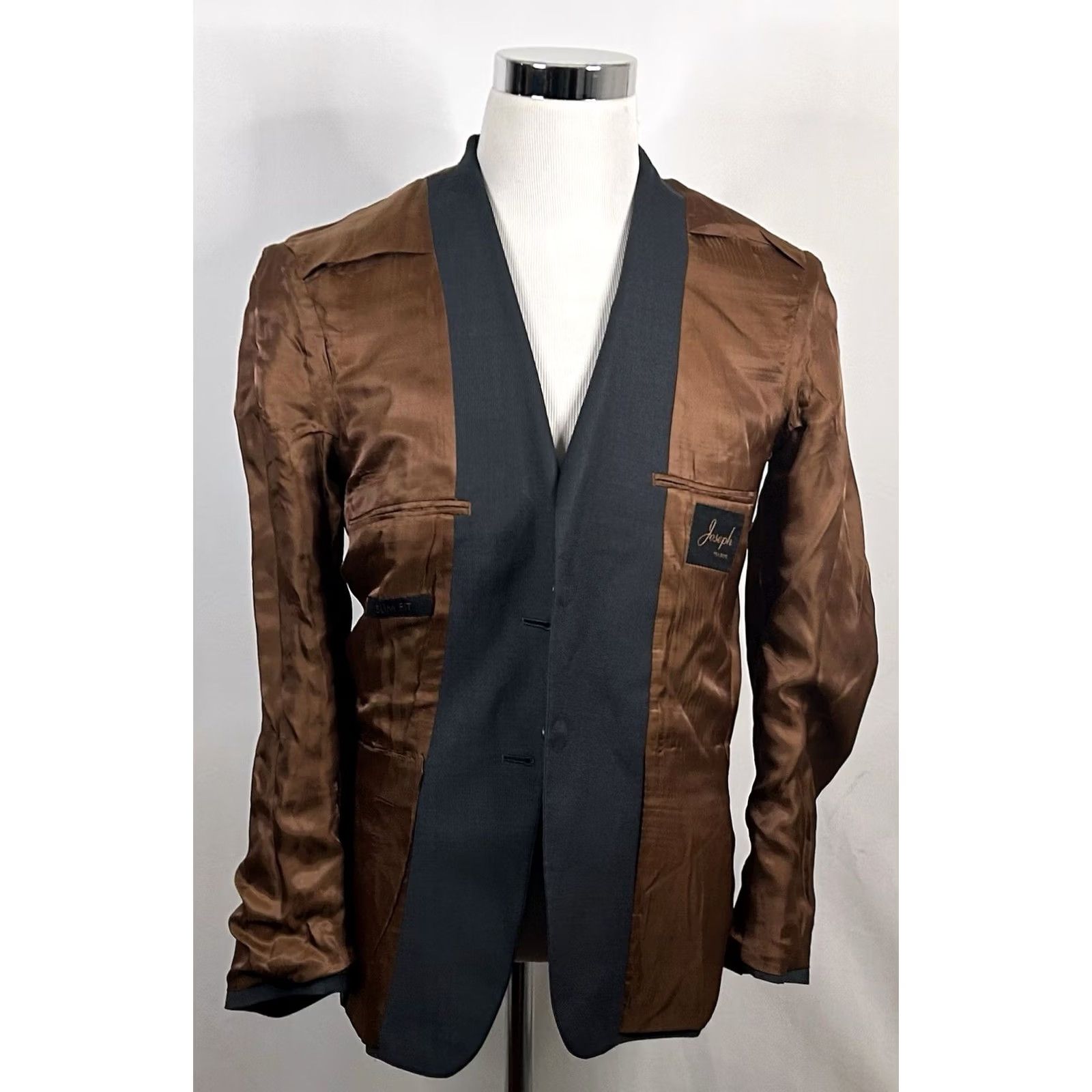 Jos. A. Bank Jos. A. Bank 36R Slim Fit Sport Coat Wool Gray Knit Two-Button Double-Vented Men’s Size US XS / EU 42 / 0 - 7 Thumbnail