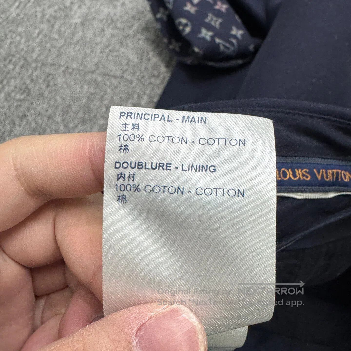 Louis Vuitton Louis Vuitton fully- printed with an old-school design; th Size US 38 / EU 54 - 5 Thumbnail