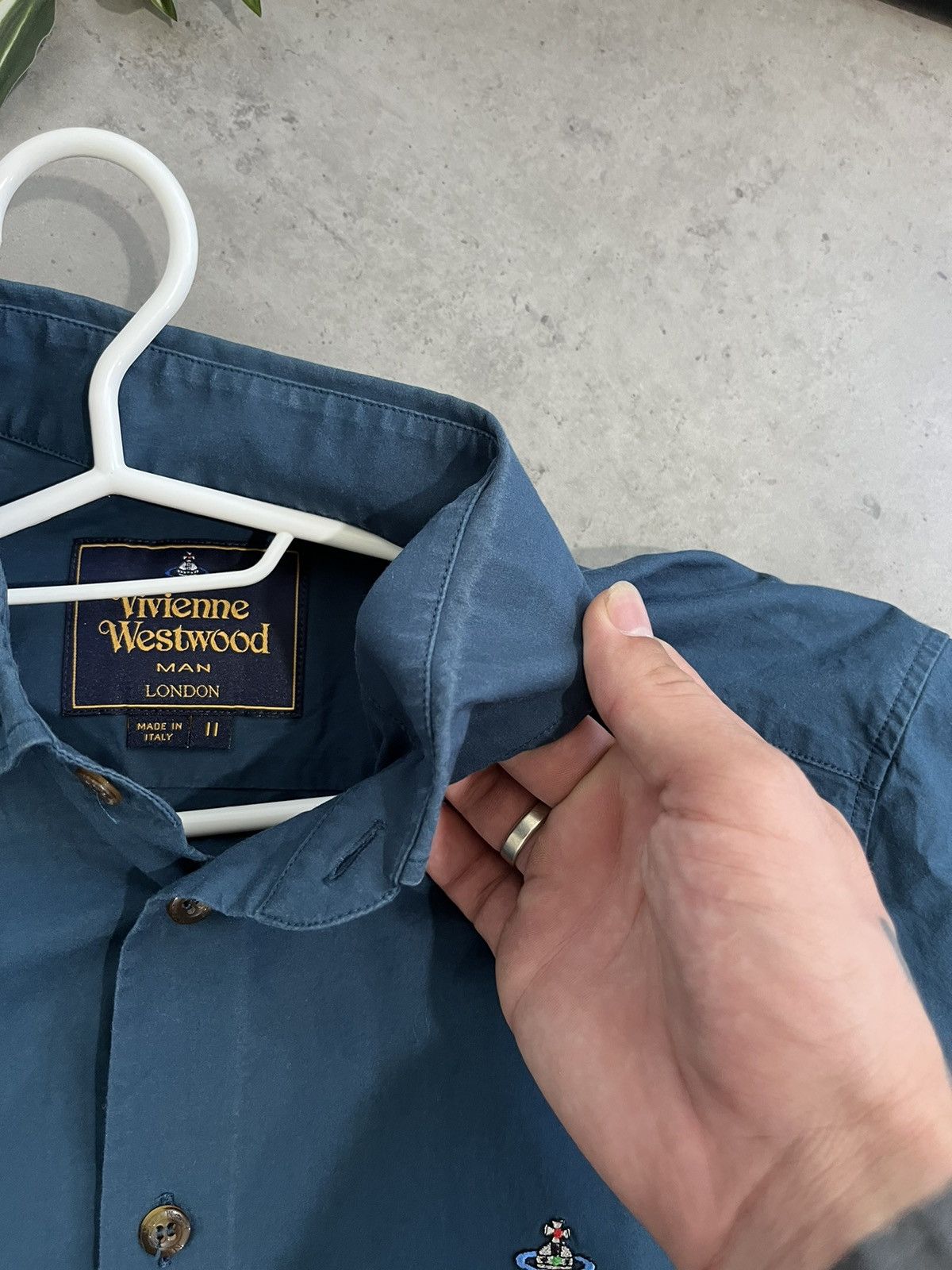 Vivienne Westwood Vivienne Westwood slim fit shirt size M II Size US M / EU 48-50 / 2 - 4 Thumbnail