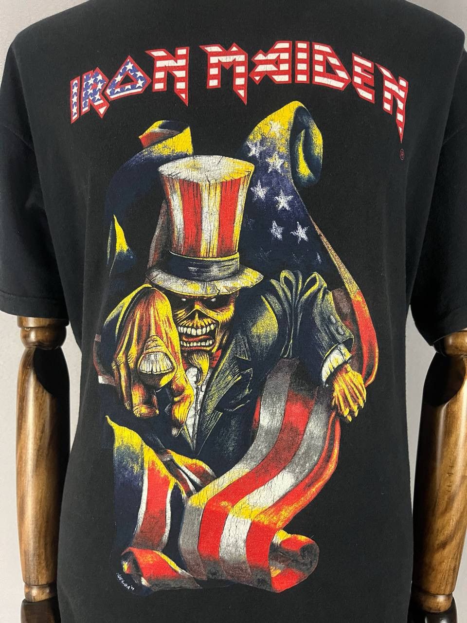Iron Maiden Iron Maiden Tee T Shirt Vintage 2001 American Size US XL / EU 56 / 4 - 1 Thumbnail