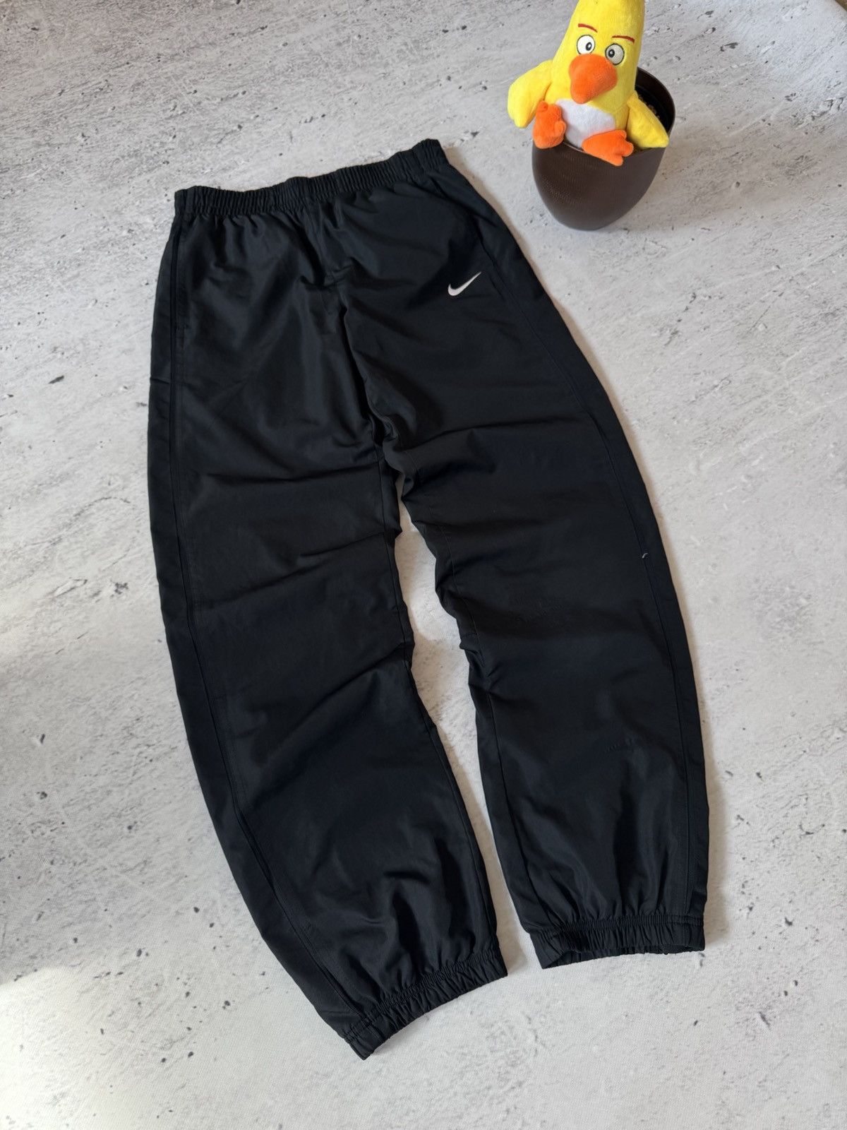 Nike × Vintage NIKE NYLON VINTAGE Y2K OVERSIZE BAGGY FIT PANTS SWEATPANTS Size US 32 / EU 48 - 1 Thumbnail