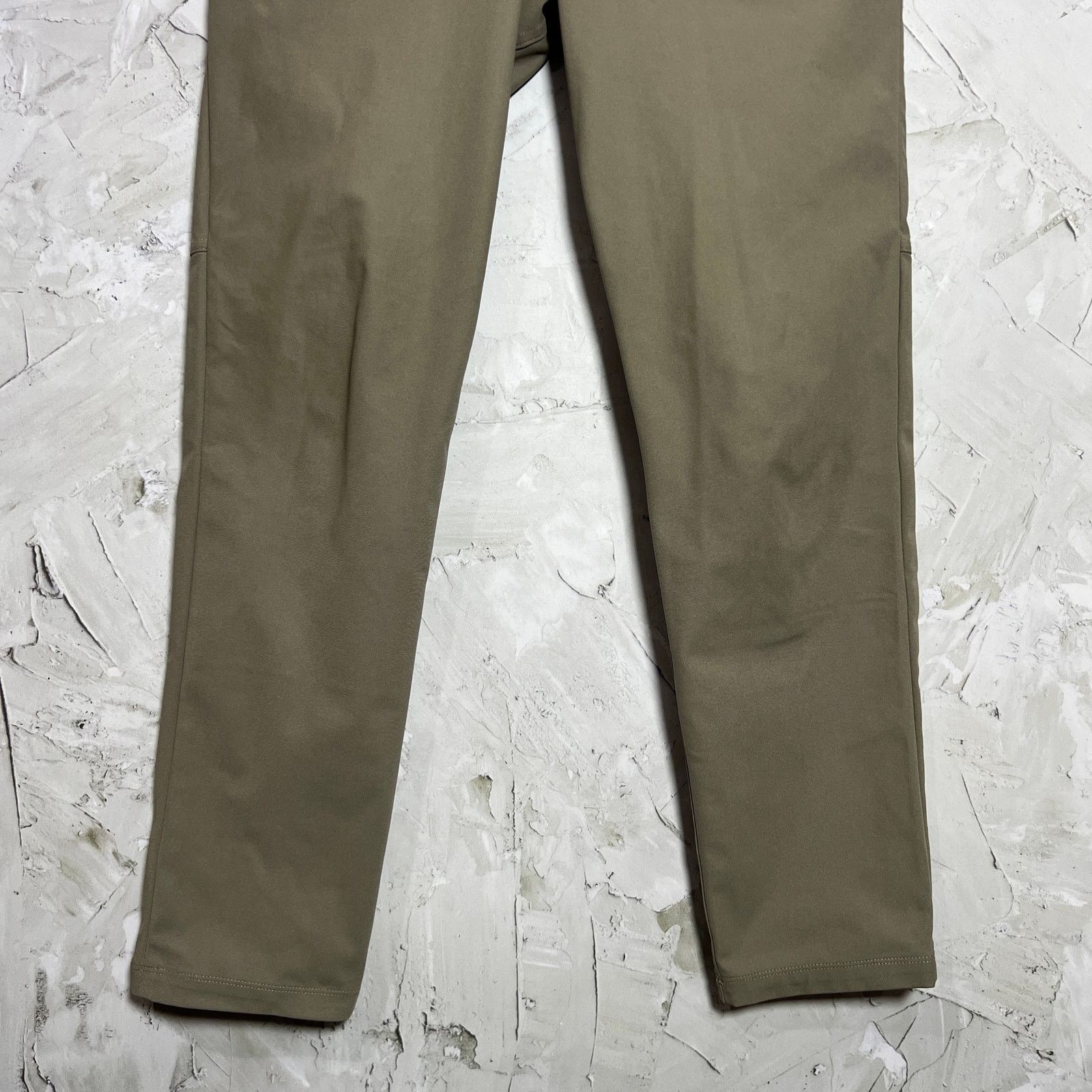 Lululemon Lululemon ABC Slim Fit Chino Grey Sage 5-Pocket 30x29 Size US 30 / EU 46 - 10 Thumbnail