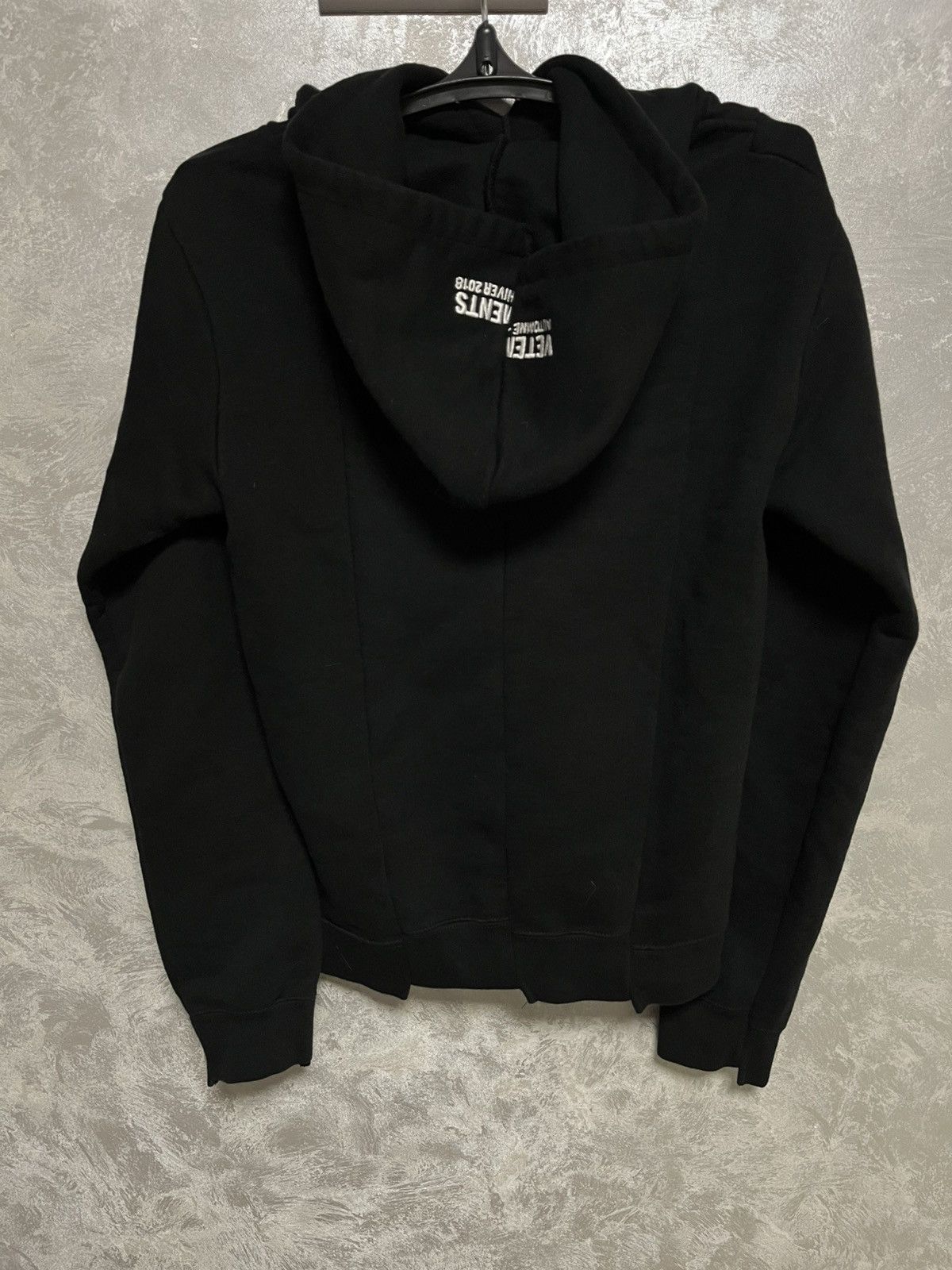 Vetements Vetements Antwerpen Deconstructed Hoodie Size US XS / EU 42 / 0 - 3 Thumbnail