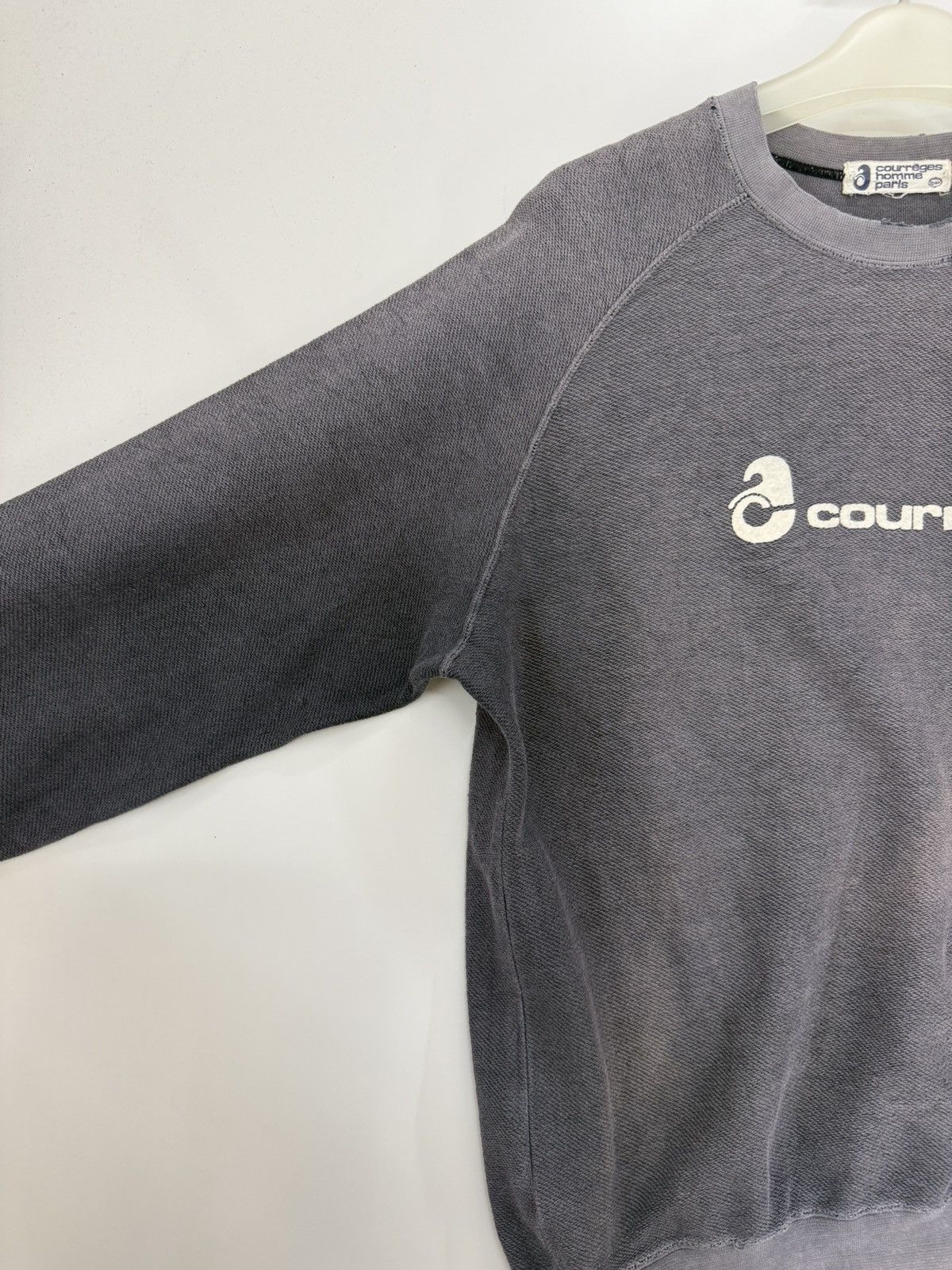 Andre Courreges 🔥 80s Courréges Homme Paris Faded Valour Distressed Sweat Size US M / EU 48-50 / 2 - 5 Thumbnail