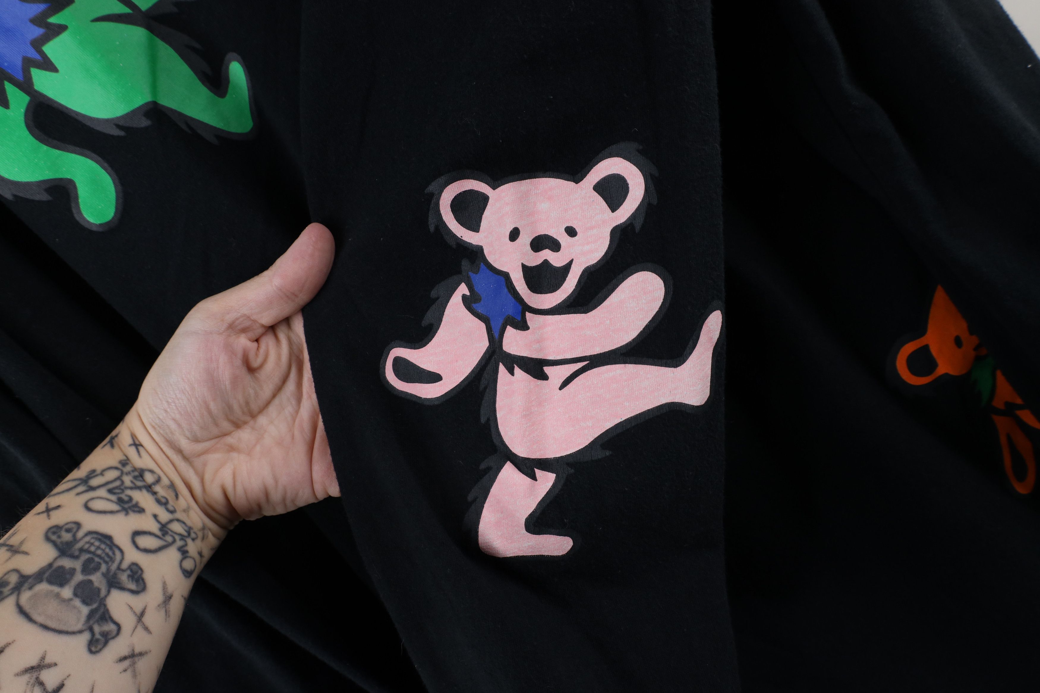 Vintage Retro Bear Skull Grateful Dead Band Long Sleeve T-Shirt Size US XXL / EU 58 / 5 - 5 Thumbnail