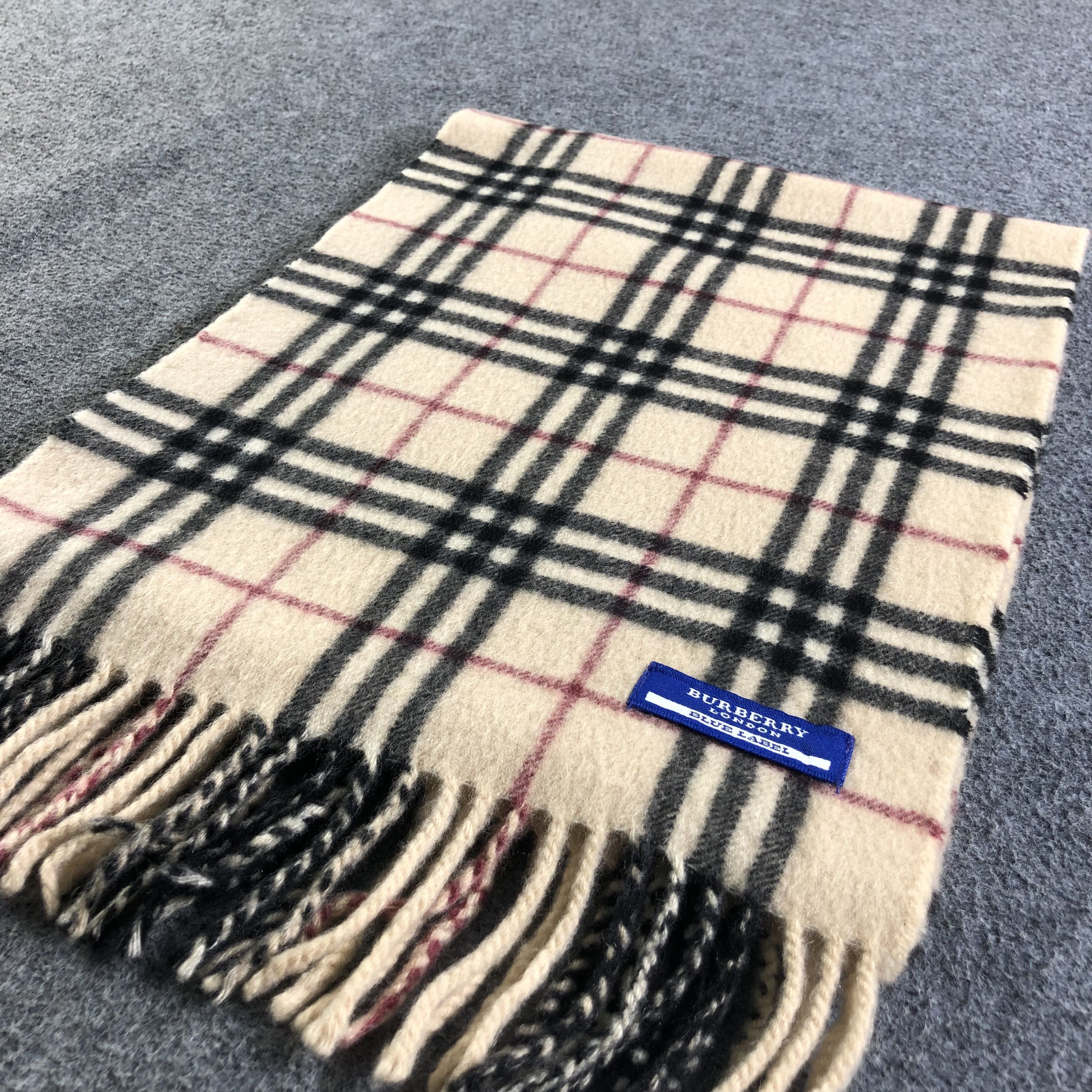 Burberry Burberrys Nova Check Angora Scarf Muffler Neckwear V2493 Size ONE SIZE - 3 Thumbnail