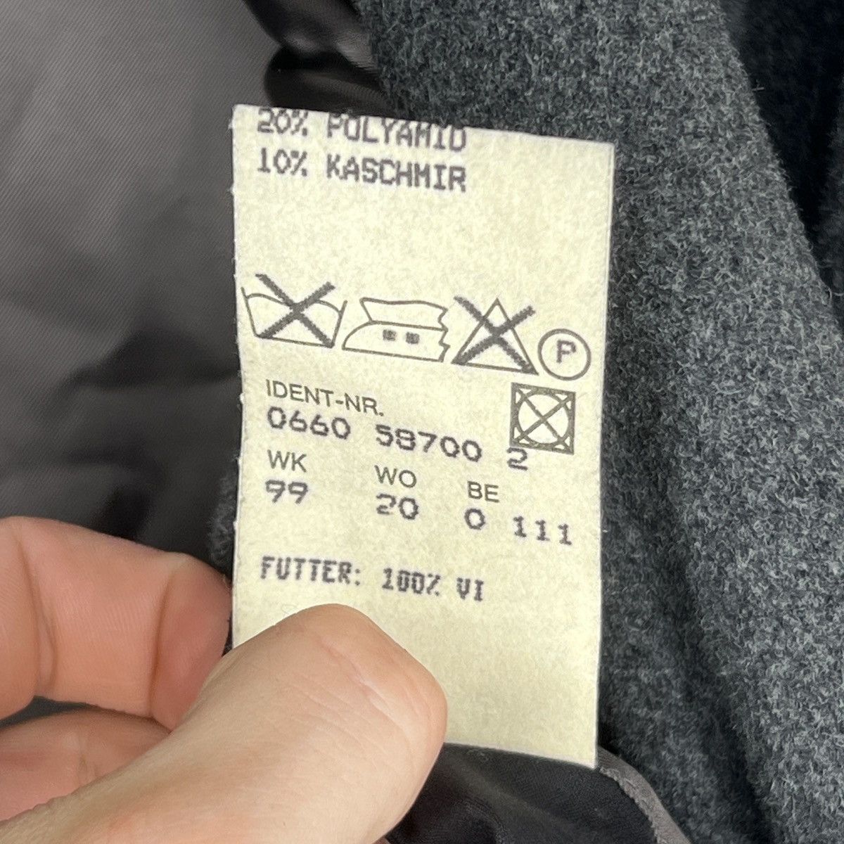 Hugo Boss × Vintage Vintage Hugo Boss Wool Cashmere Long Coat Jacket Grey 90s Size US XL / EU 56 / 4 - 10 Thumbnail