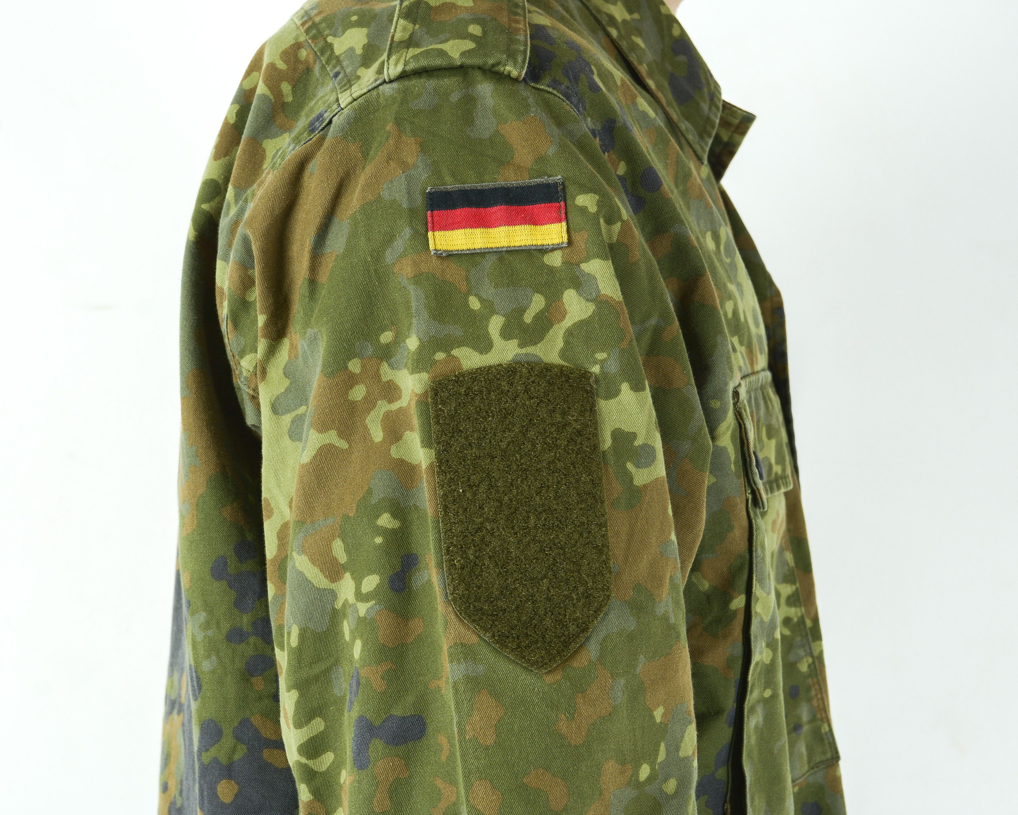 Vintage Germany L Flecktarn Army Field Jacket Coat War Camouflage Size US L / EU 52-54 / 3 - 3 Thumbnail
