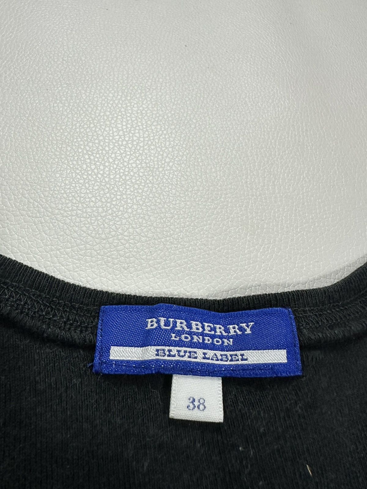 Burberry × Vintage Burberry Blue Label Sleeveless Big Logo Design Size XS / US 0-2 / IT 36-38 - 8 Thumbnail
