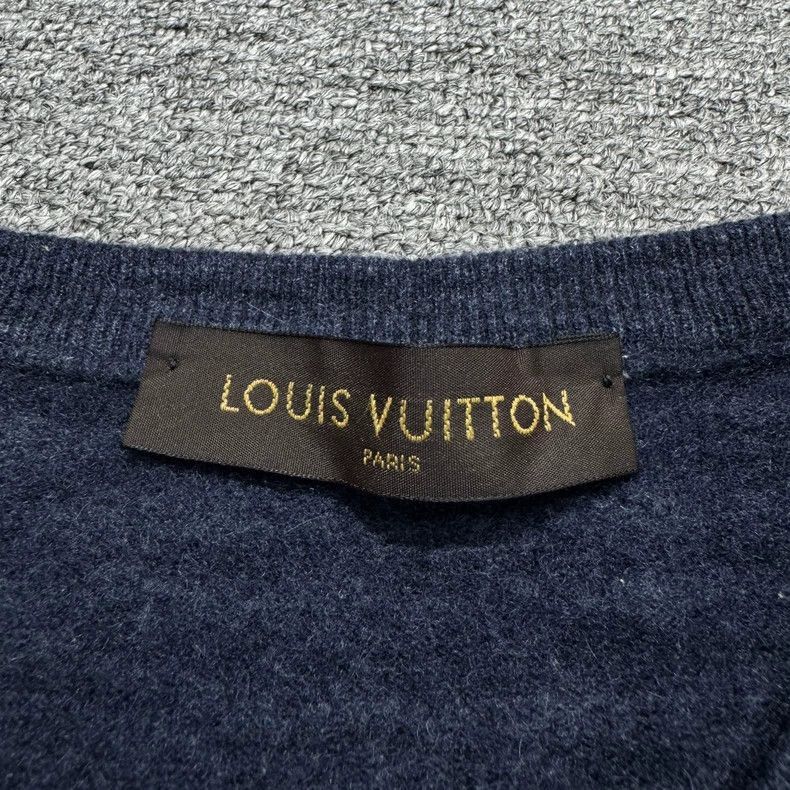 Louis Vuitton louis vuitton blue wool knit sweater-2508 Size US S / EU 44-46 / 1 - 3 Thumbnail