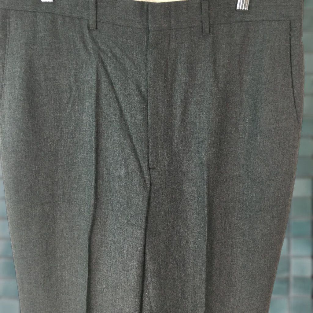 Haggar Haggar Mens Dress Pants Flat Front Straight Leg Gray 36X34 Size US 36 / EU 52 - 1 Thumbnail