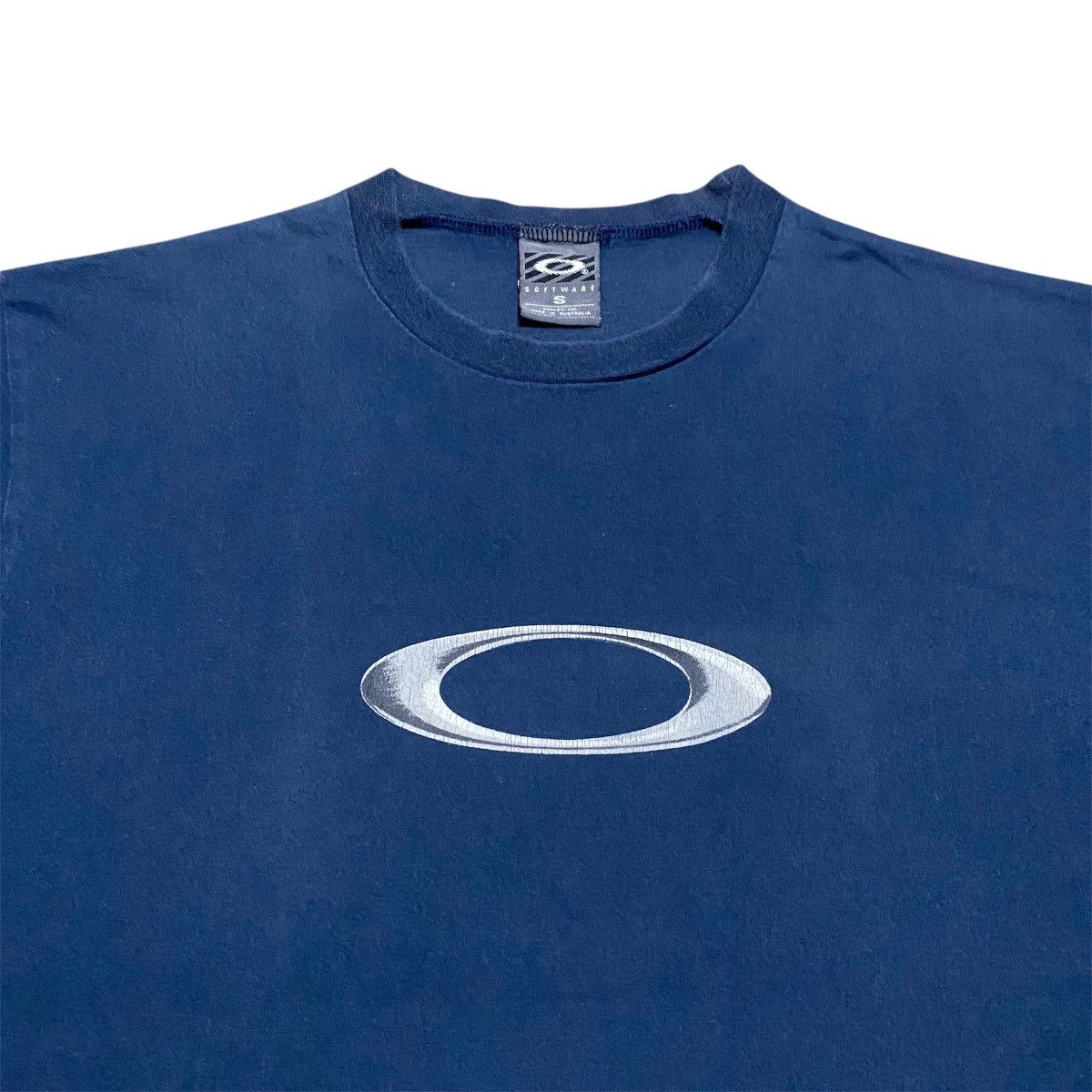 Oakley Rare‼️🔥Vintage Oakley Software Center Logo T-Shirt Size US M / EU 48-50 / 2 - 3 Thumbnail