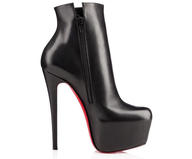 o1s1wg110924 Heeled Pump in Black