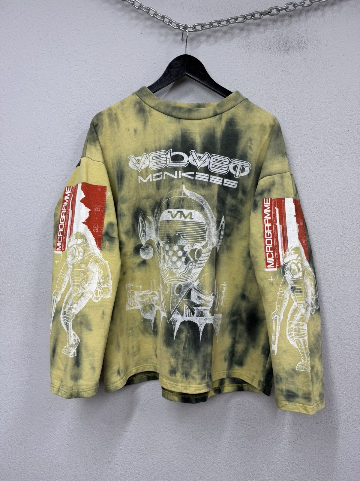 Other Vintage Velvet Monkees Tribal We Are Family 90s Sweatshirt Size US L / EU 52-54 / 3 - 7 Thumbnail