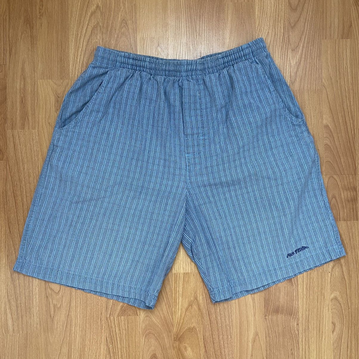 Vintage No Fear Plaid Logo Shorts Size Small