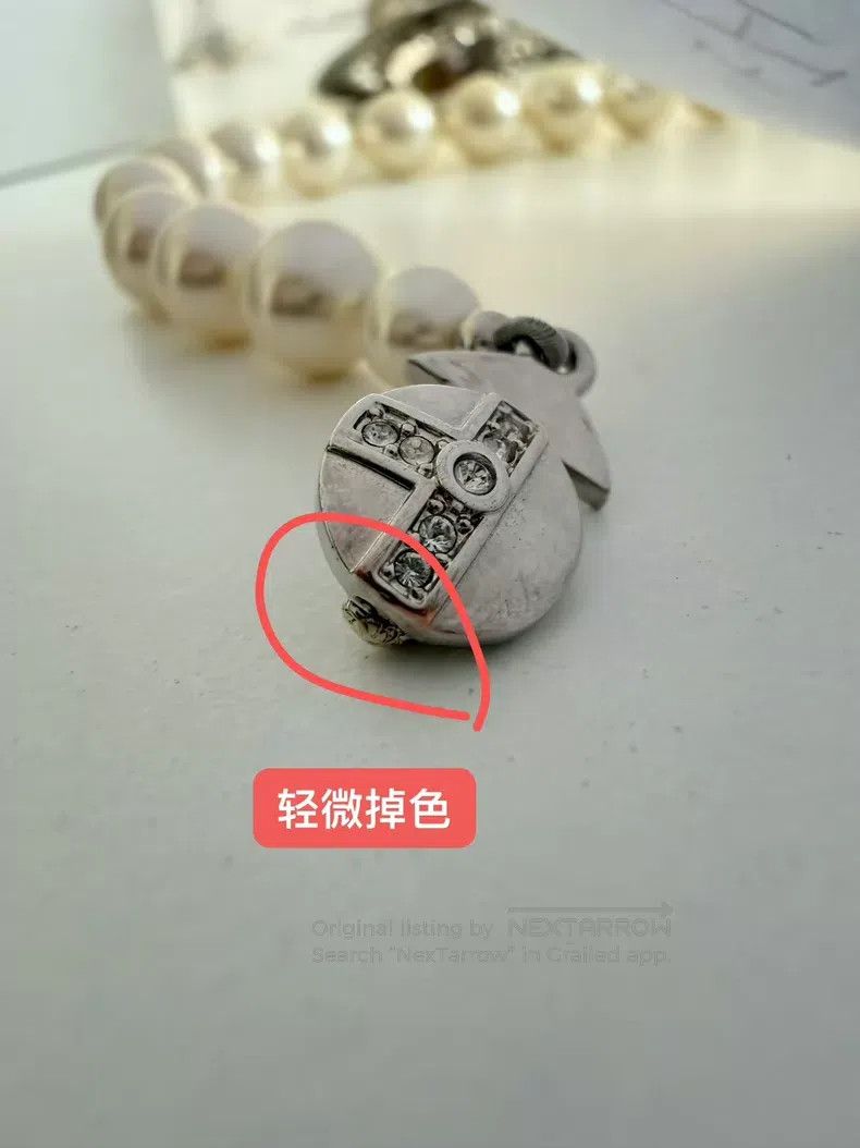 Vivienne Westwood Vivienne Westwood Saturn Pearl Necklace Size ONE SIZE - 5 Thumbnail