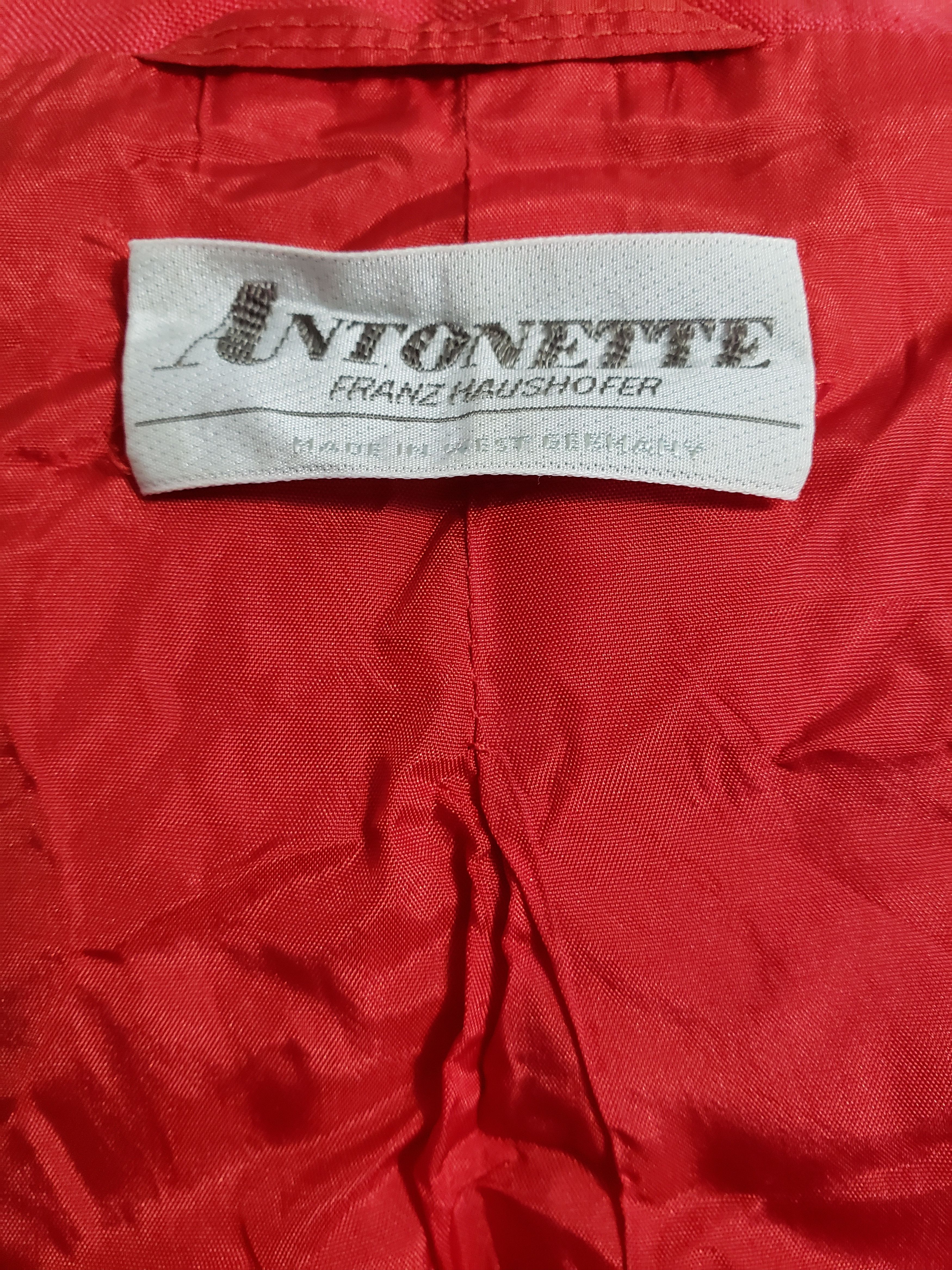Designer Stylish women's jacket made of linen fabric. Size L / US 10 / IT 46 - 9 Thumbnail