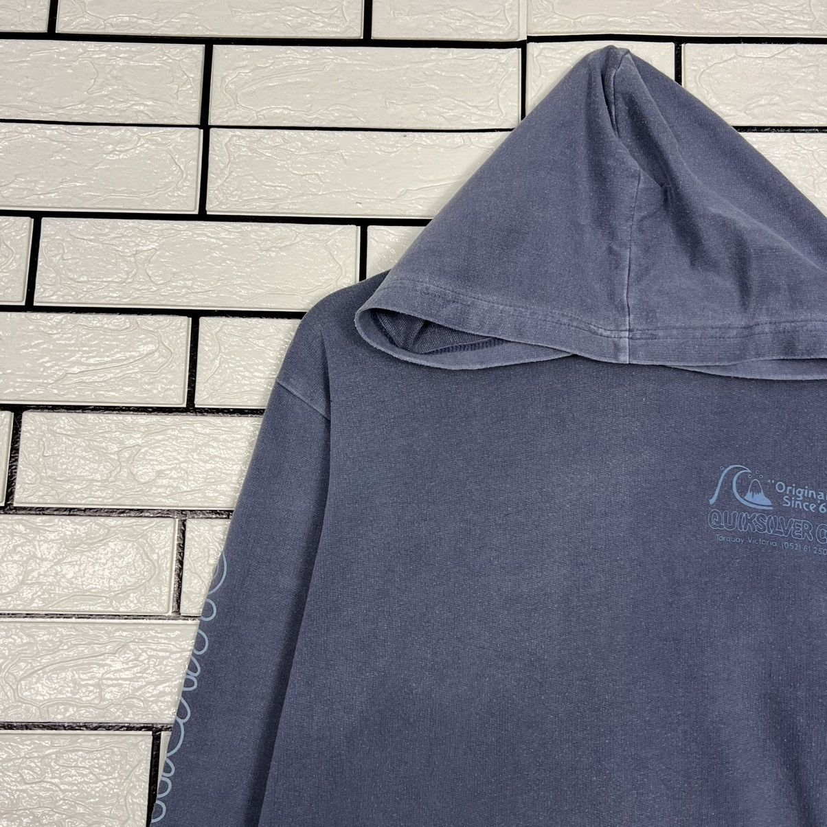 Quiksilver QUIKSILVER Big Logo Pullover Hoodie Sweatshirt #4106-C187 Size US S / EU 44-46 / 1 - 9 Thumbnail