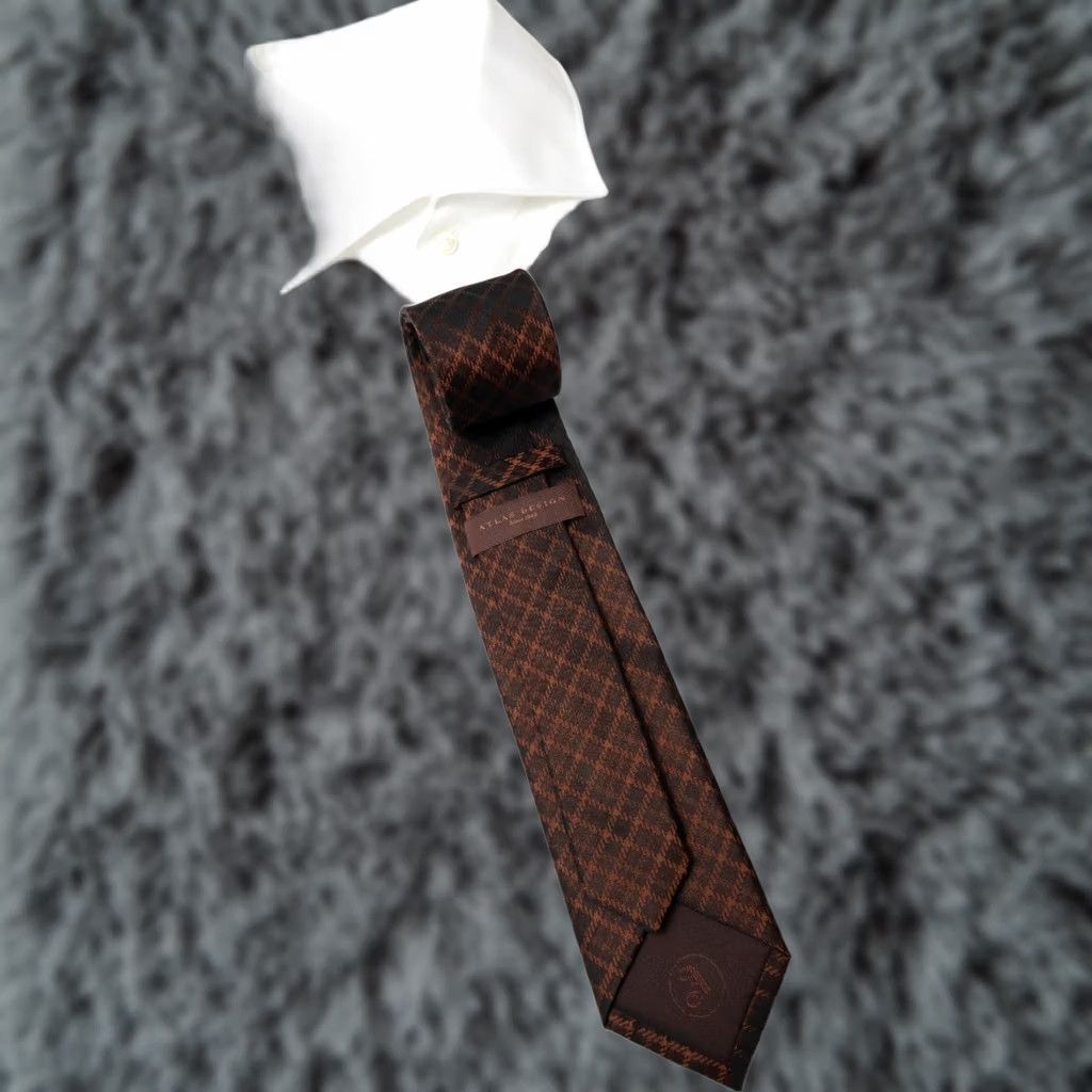 Vintage ATLAS DESIGN Tie Men's One Size Brown Pointed Patterned 100% Silk Texas? Size ONE SIZE - 1 Thumbnail