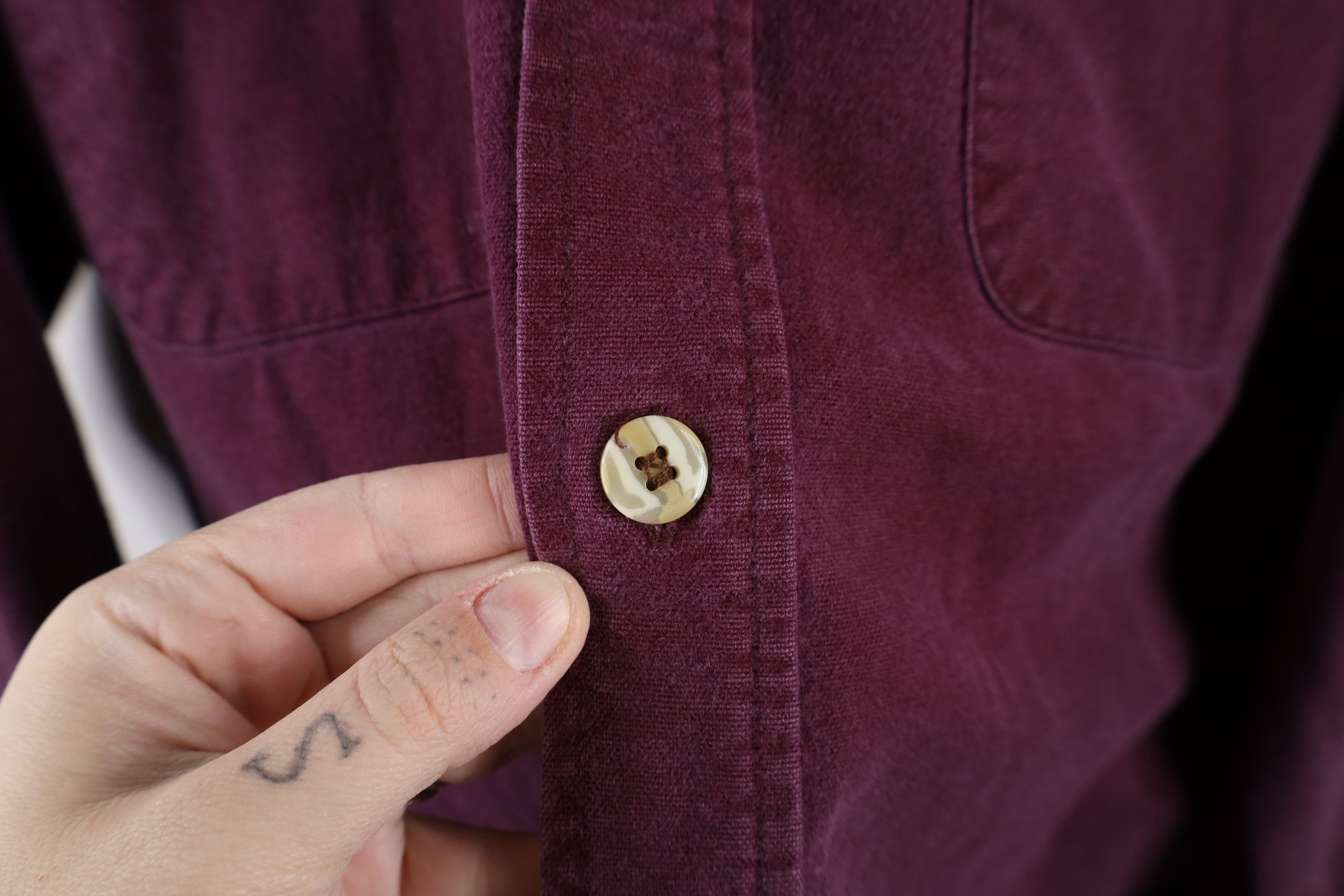 Vintage Vintage 90s Streetwear Heavyweight Cloth Button Shirt Purple Size US L / EU 52-54 / 3 - 4 Thumbnail