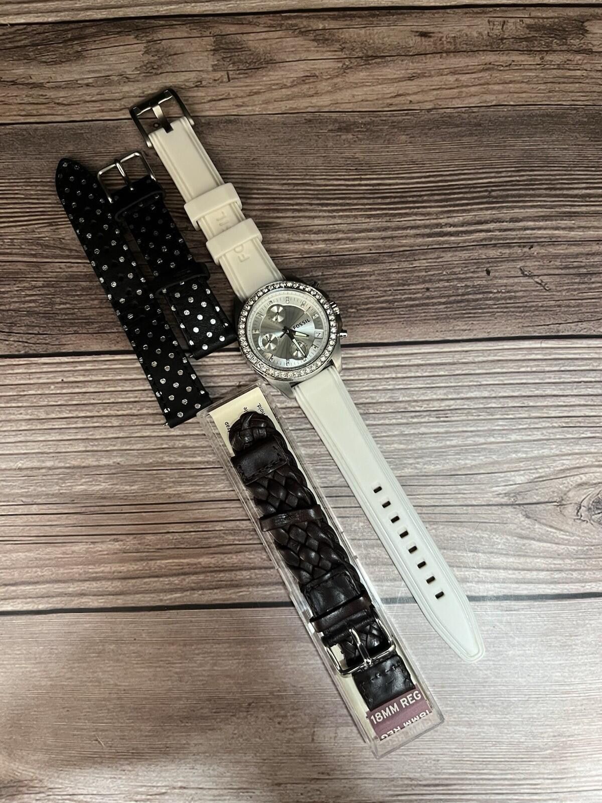 Fossil Fossil Women's Analog Silver Dial Watch With 3 Bands Size ONE SIZE - 1 Thumbnail
