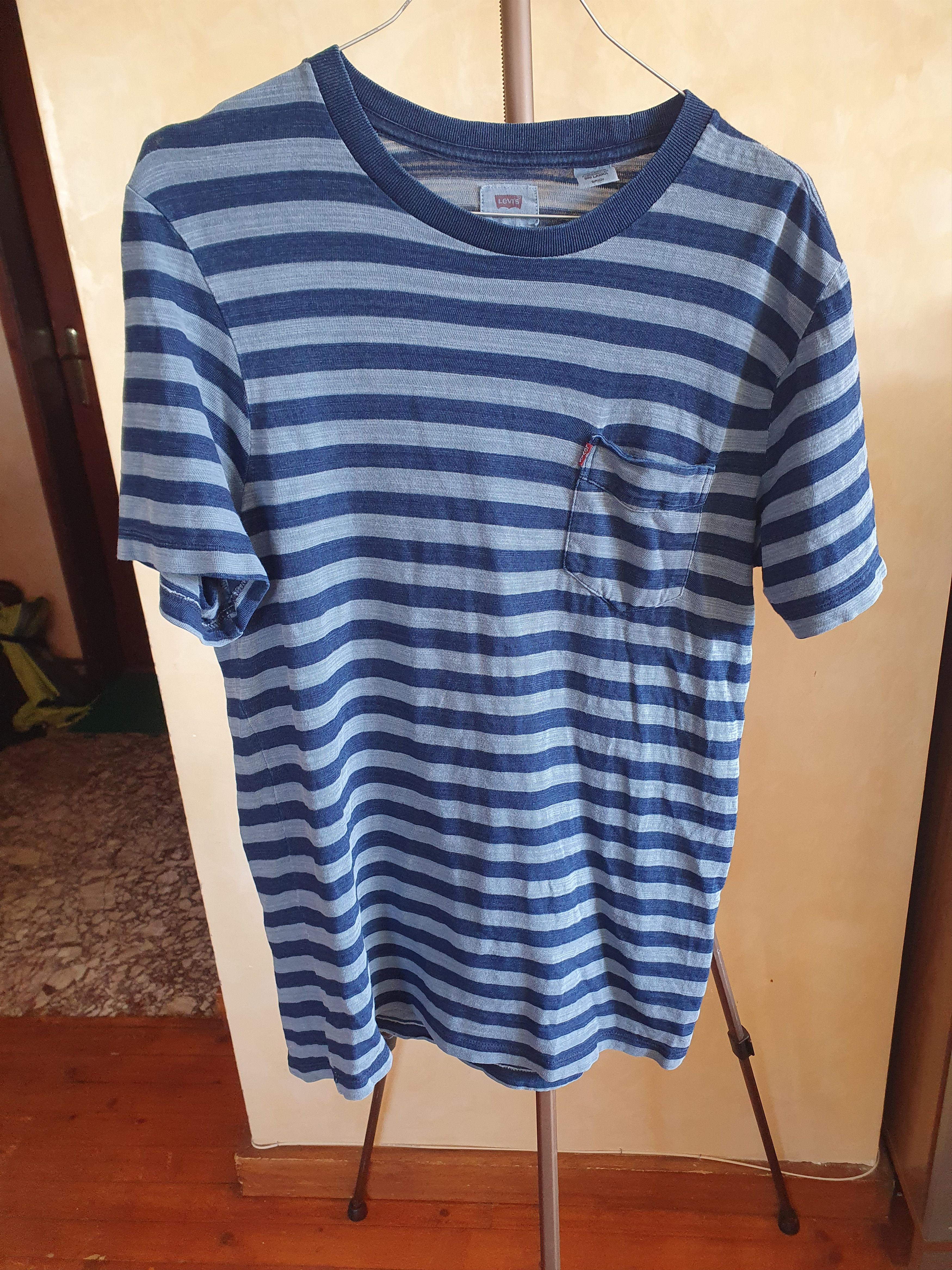 Levi's Levi's Red Tab Pocket t-shirt stripes sz S Size US S / EU 44-46 / 1 - 1 Thumbnail