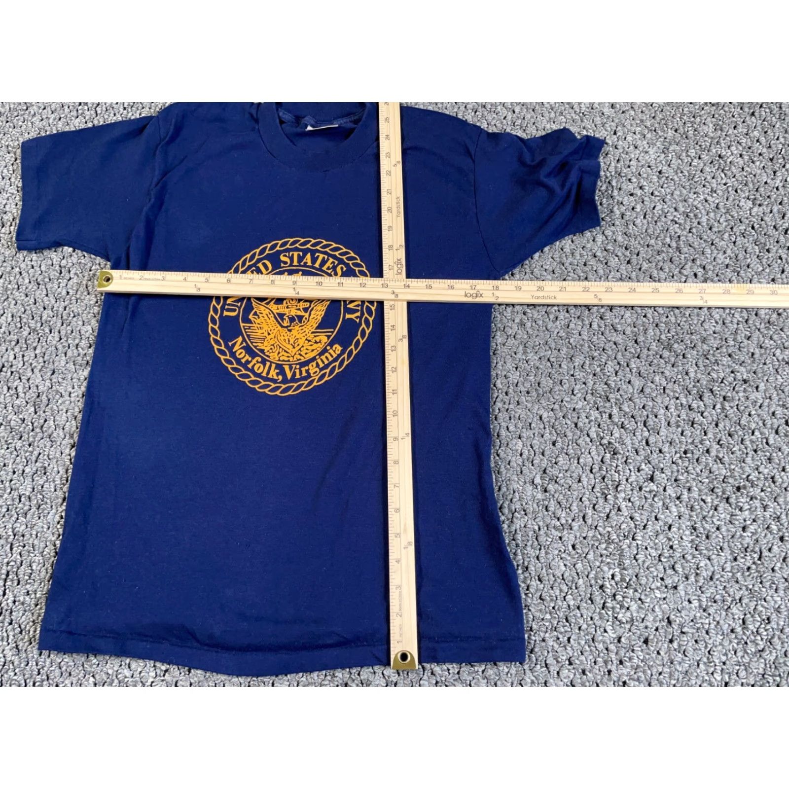 Vintage VTG Oneita United States Navy Seal T-Shirt Adult Medium Blue USA 90s Patriotic Retro USA Men M T-Shirt Embroidered Graphic Print Vintage) Size US M / EU 48-50 / 2 - 4 Thumbnail
