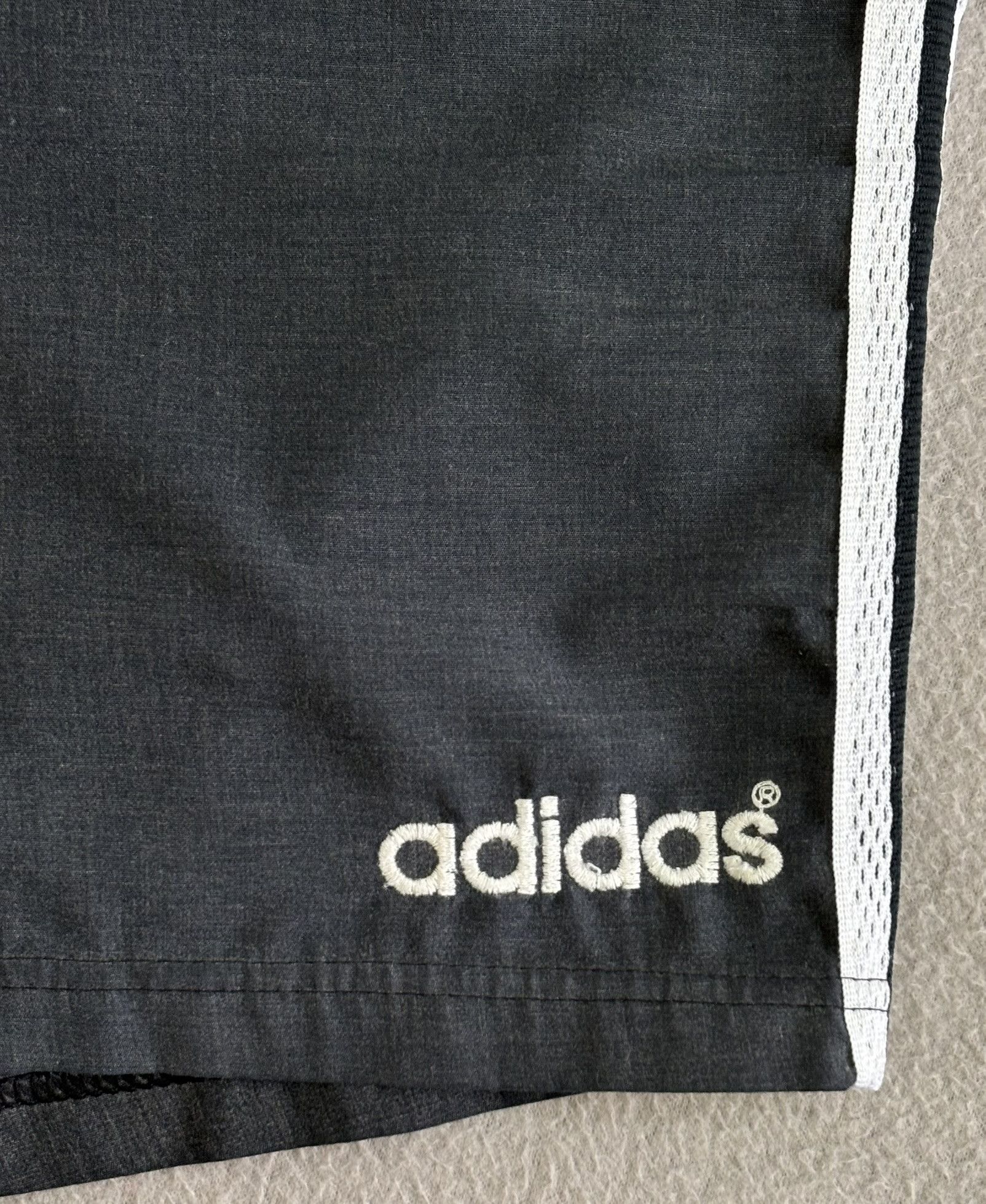 Adidas × Vintage Germany 1996 Adidas vintage Football shorts size L Size US 35 - 7 Thumbnail