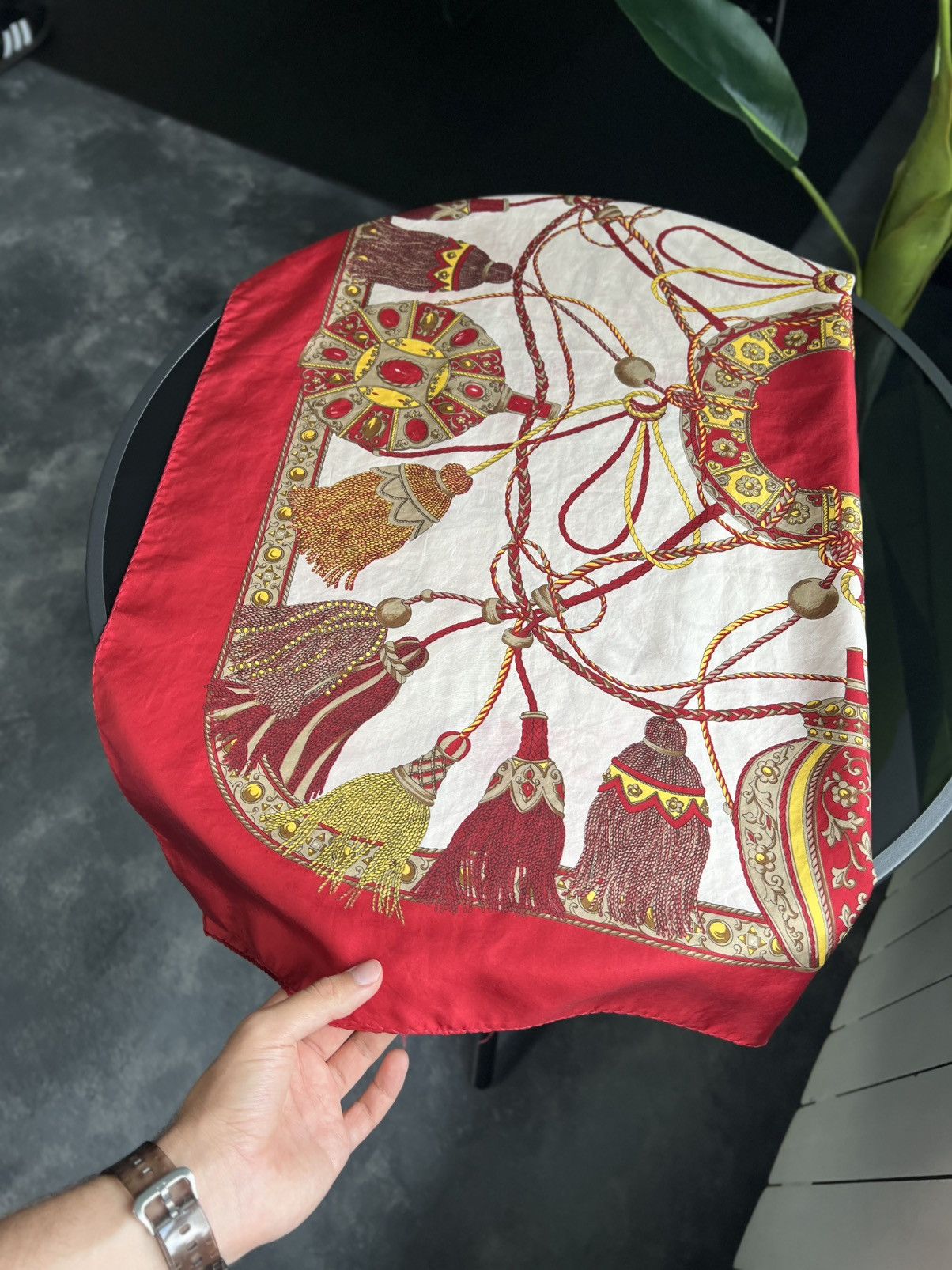 Vintage Feliciani Red Silk Scarf 86x85cm Tassel Print Vintage Size ONE SIZE - 9 Thumbnail