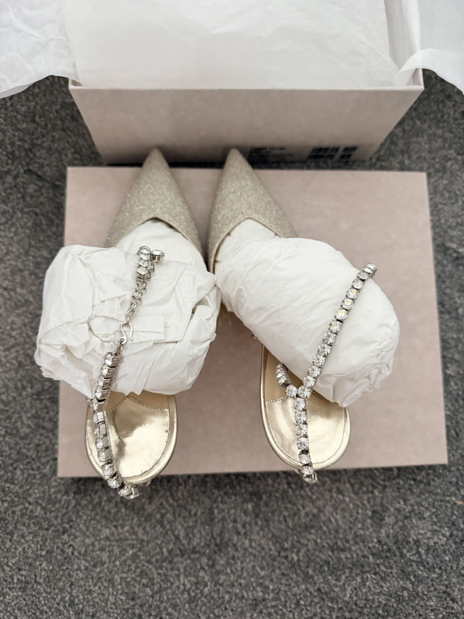 Jimmy Choo Jimmy Choo Saeda 38.5 Platinum Ice Crystal Size US 8.5 / IT 38.5 - 2 Thumbnail