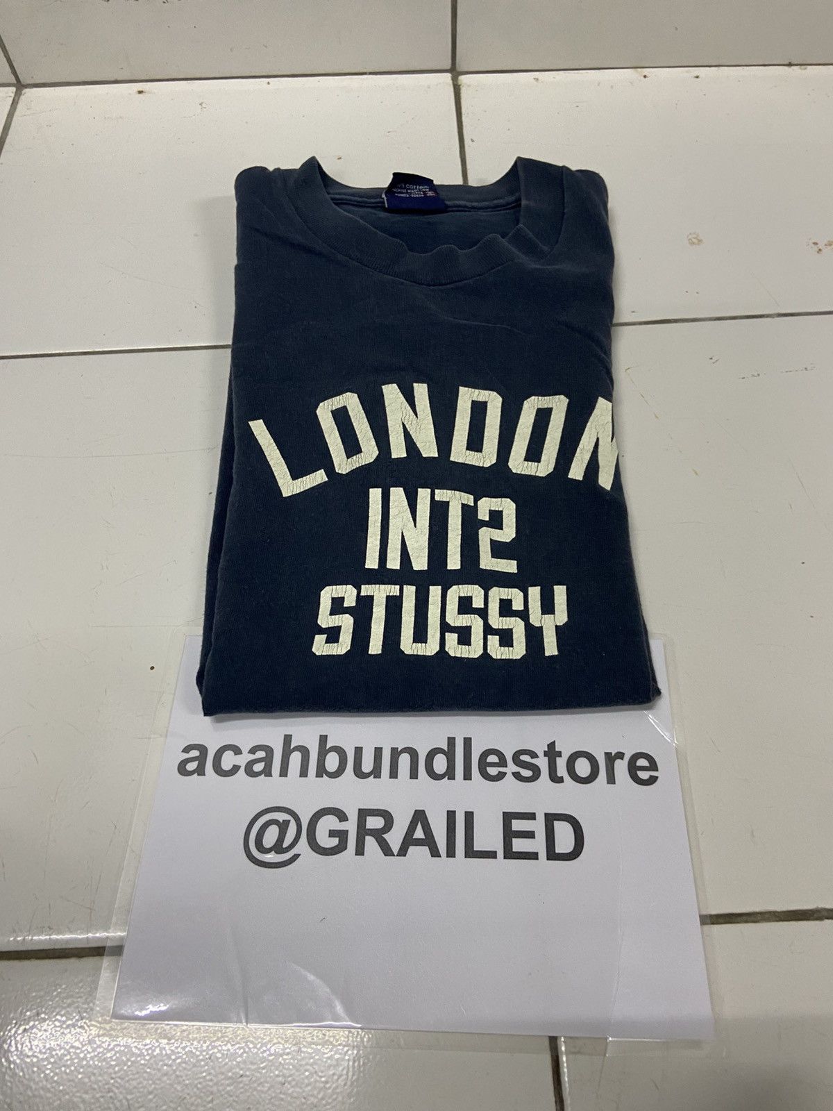 Stussy VINTAGE 90’s STUSSY LONDON INT2 TEE SHIRT Size US S / EU 44-46 / 1 - 14 Thumbnail