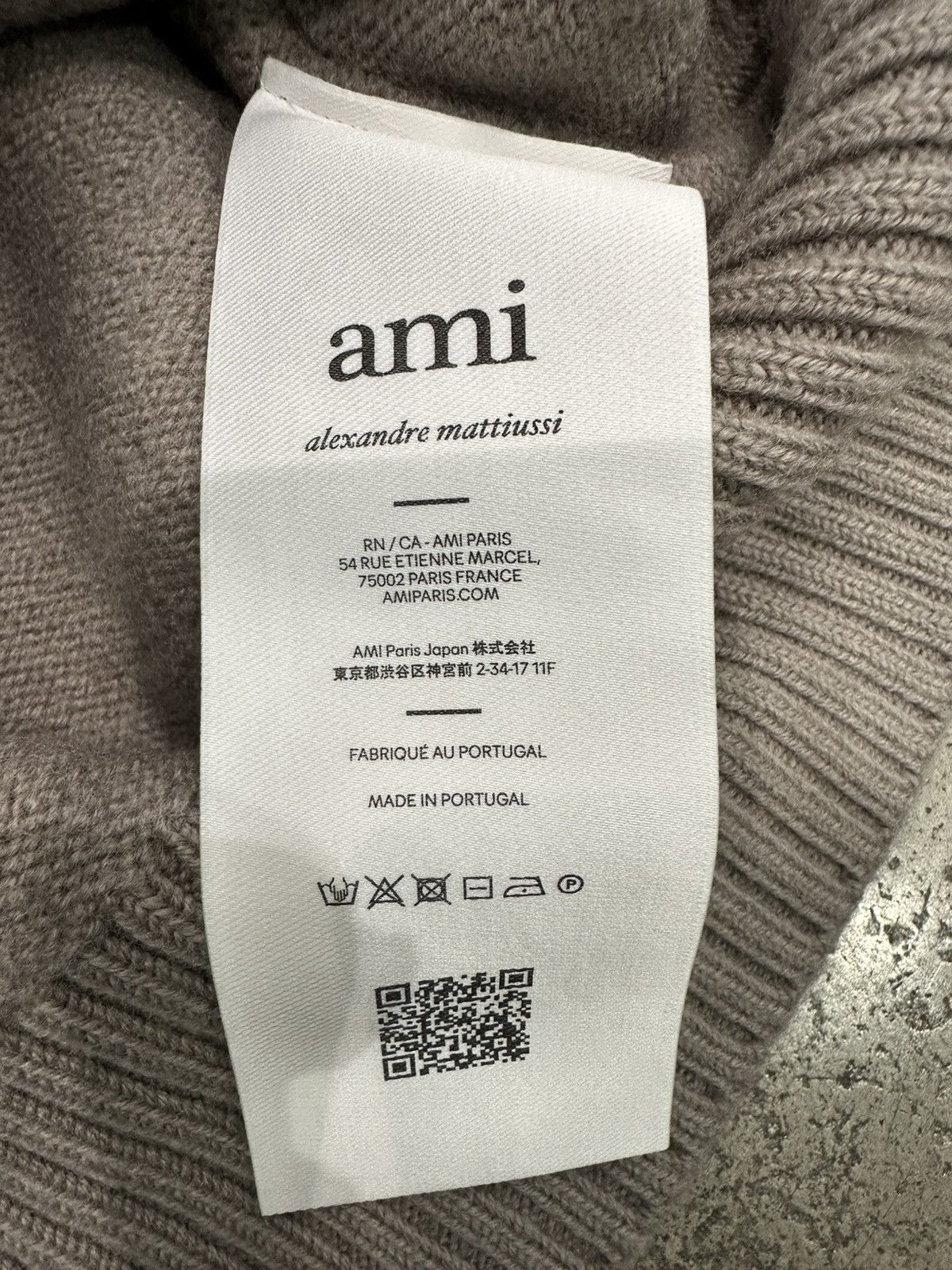 AMI AMI - ADC Cardigan Ash Off White Size US M / EU 48-50 / 2 - 4 Thumbnail