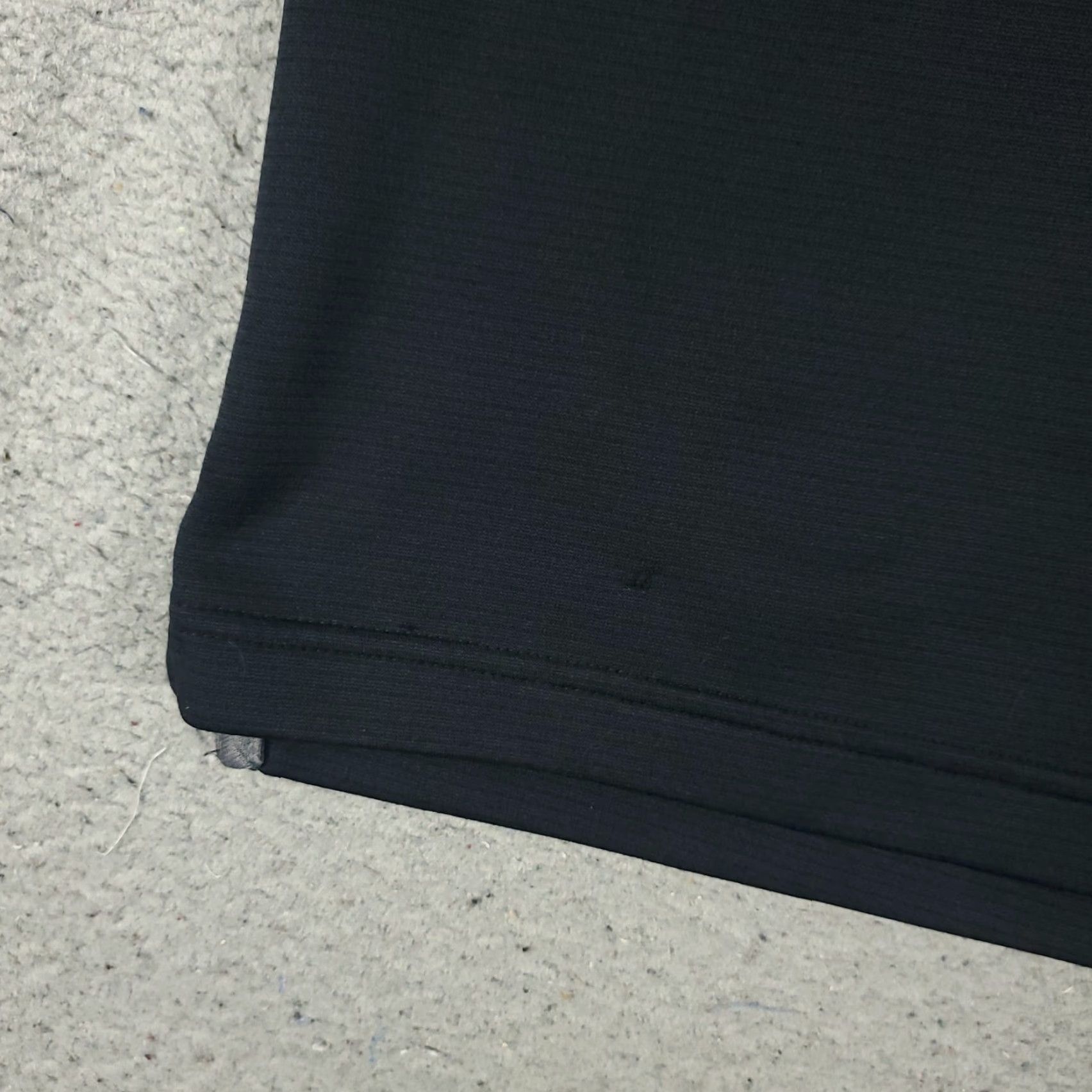 Under Armour Under Armour Polo Shirt Mens Size Large Black Golf Casual Short Sleeve Polo Shirt Size US L / EU 52-54 / 3 - 4 Thumbnail