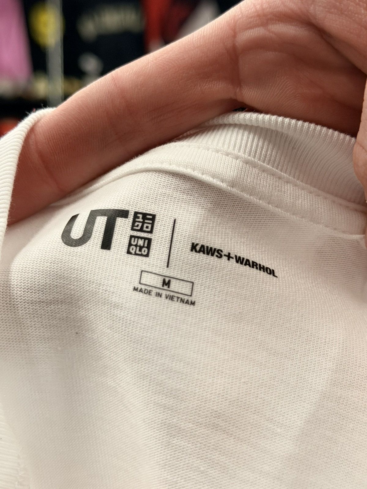 Uniqlo Uniqlo Bunny Tee Size US M / EU 48-50 / 2 - 3 Thumbnail