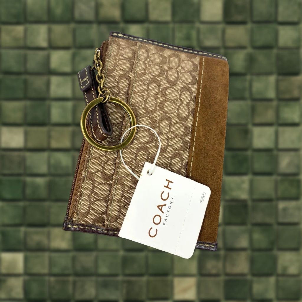 VINTAGE Coach Brown CC Logo Canvas Wallet Women Adult Large Brown