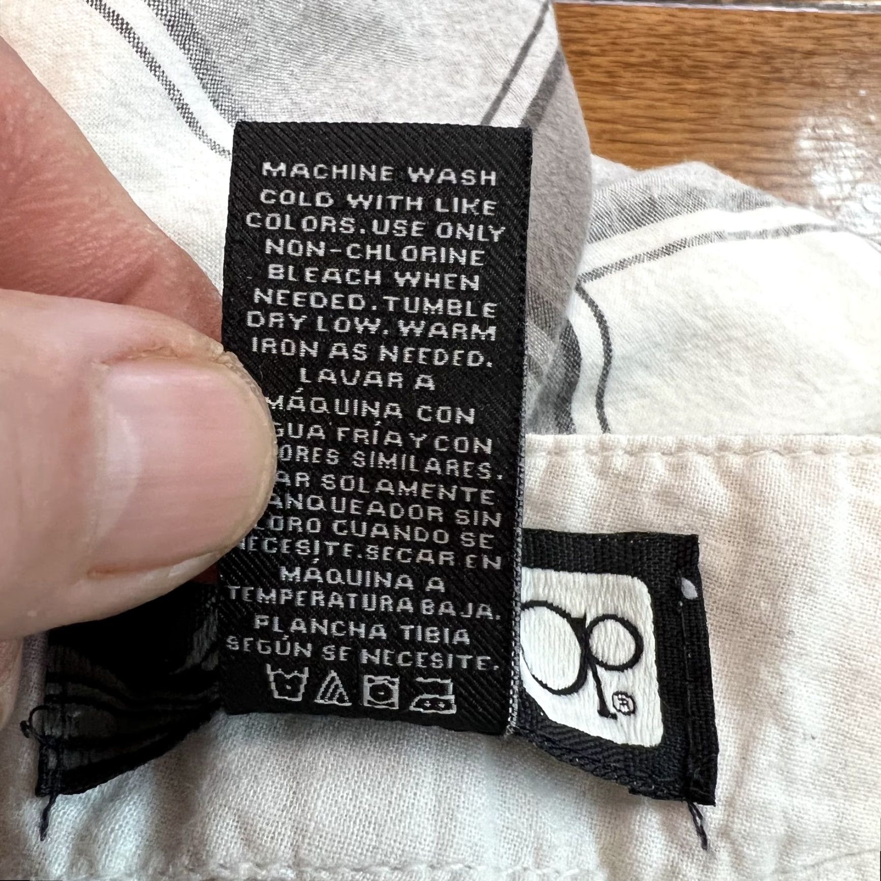 Ocean Pacific OP Ocean Pacific Mens Plaid Flat Front White Chino Shorts Size 34 Casual Shorts Cotton 100% Regular Waist 34 Inseam 11 Size US 34 / EU 50 - 5 Thumbnail