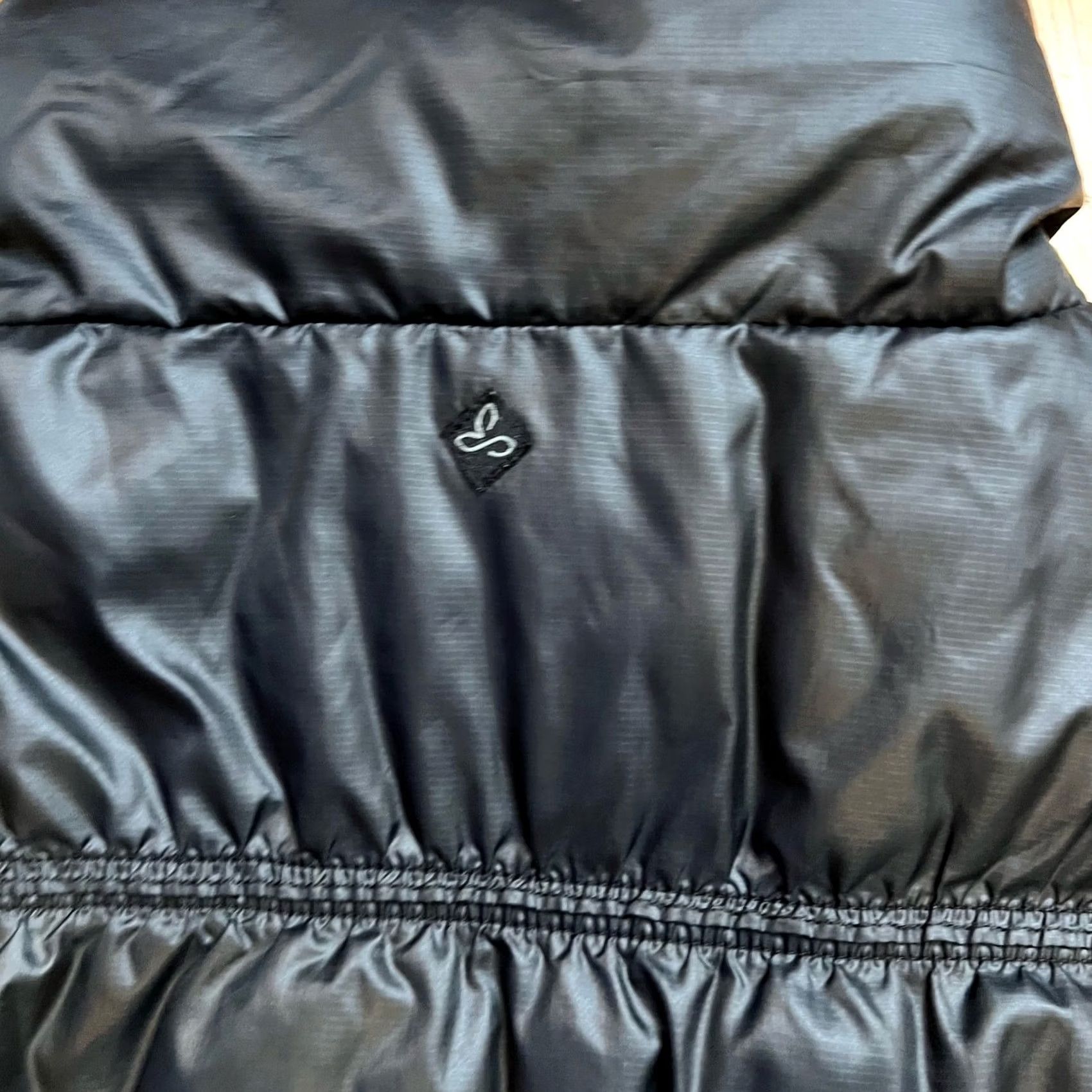 Prana Prana Vest Puffer Jacket Womens Small Down Black Quilted Vest S Womens Size S / US 4 / IT 40 - 4 Thumbnail