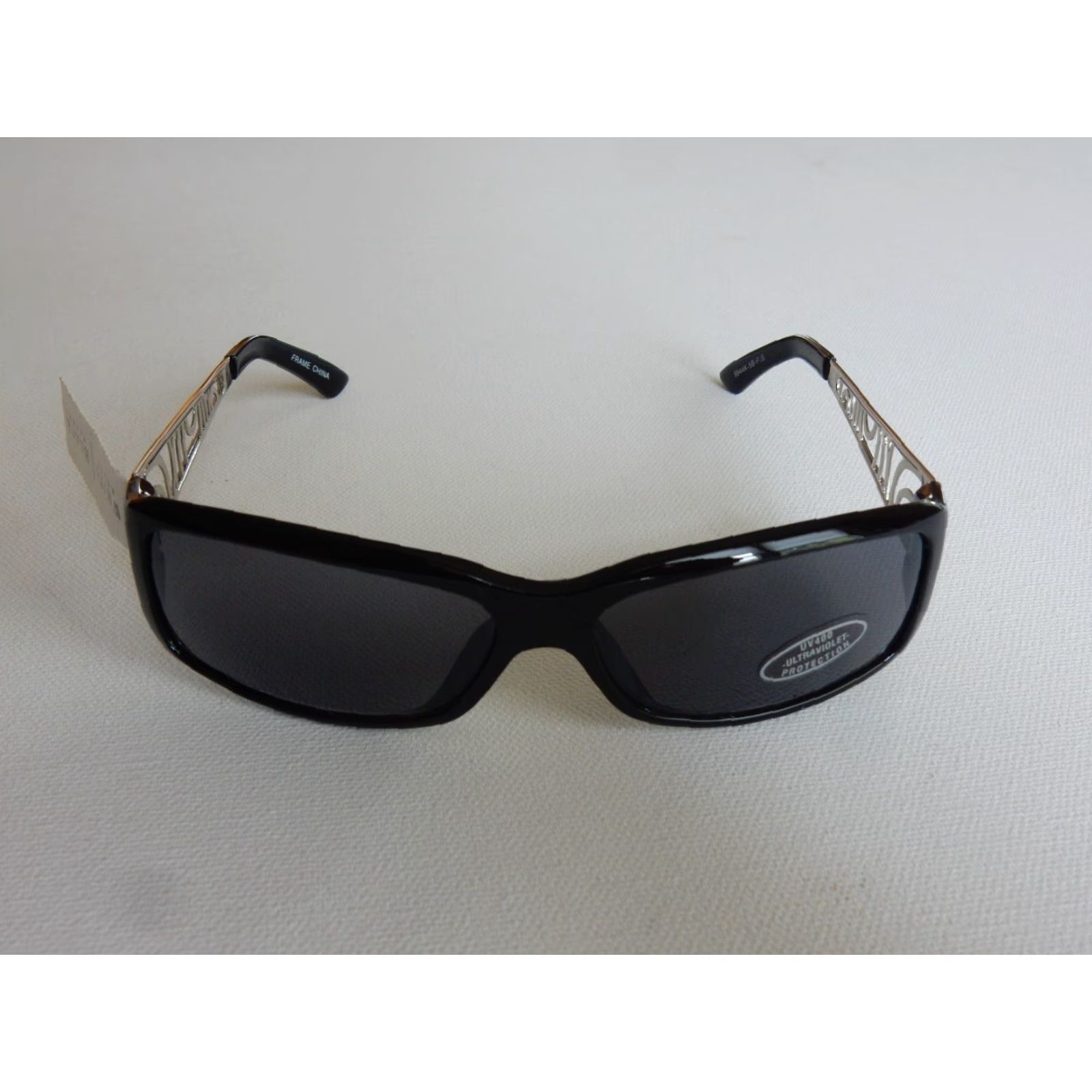 White House Black Market VINTAGE White House Black Market Women's Sunglasses Black 90s Fashion Accessories Size ONE SIZE - 2 Thumbnail