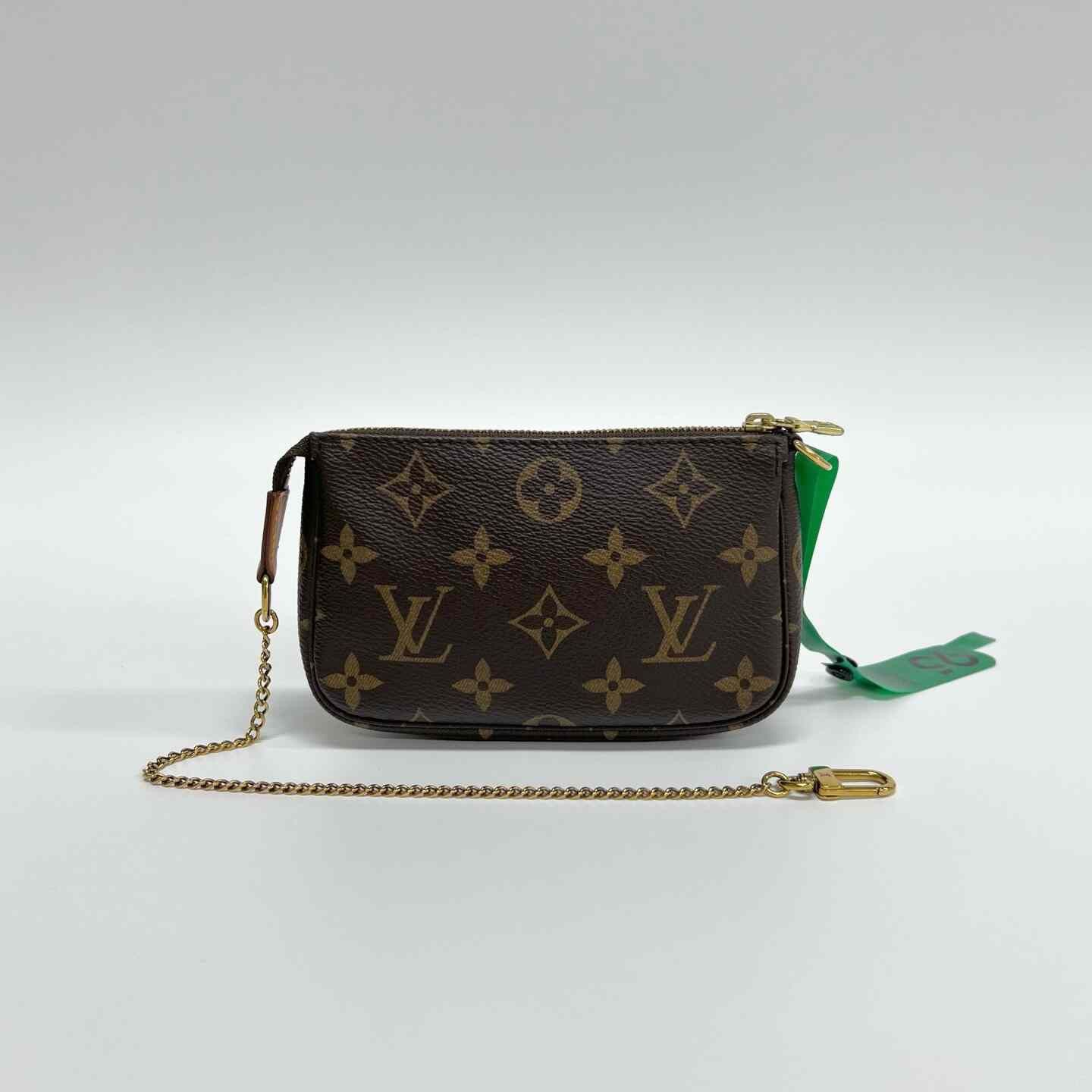 Louis Vuitton Pre-loved Bag Very good condition Size ONE SIZE - 1 Thumbnail