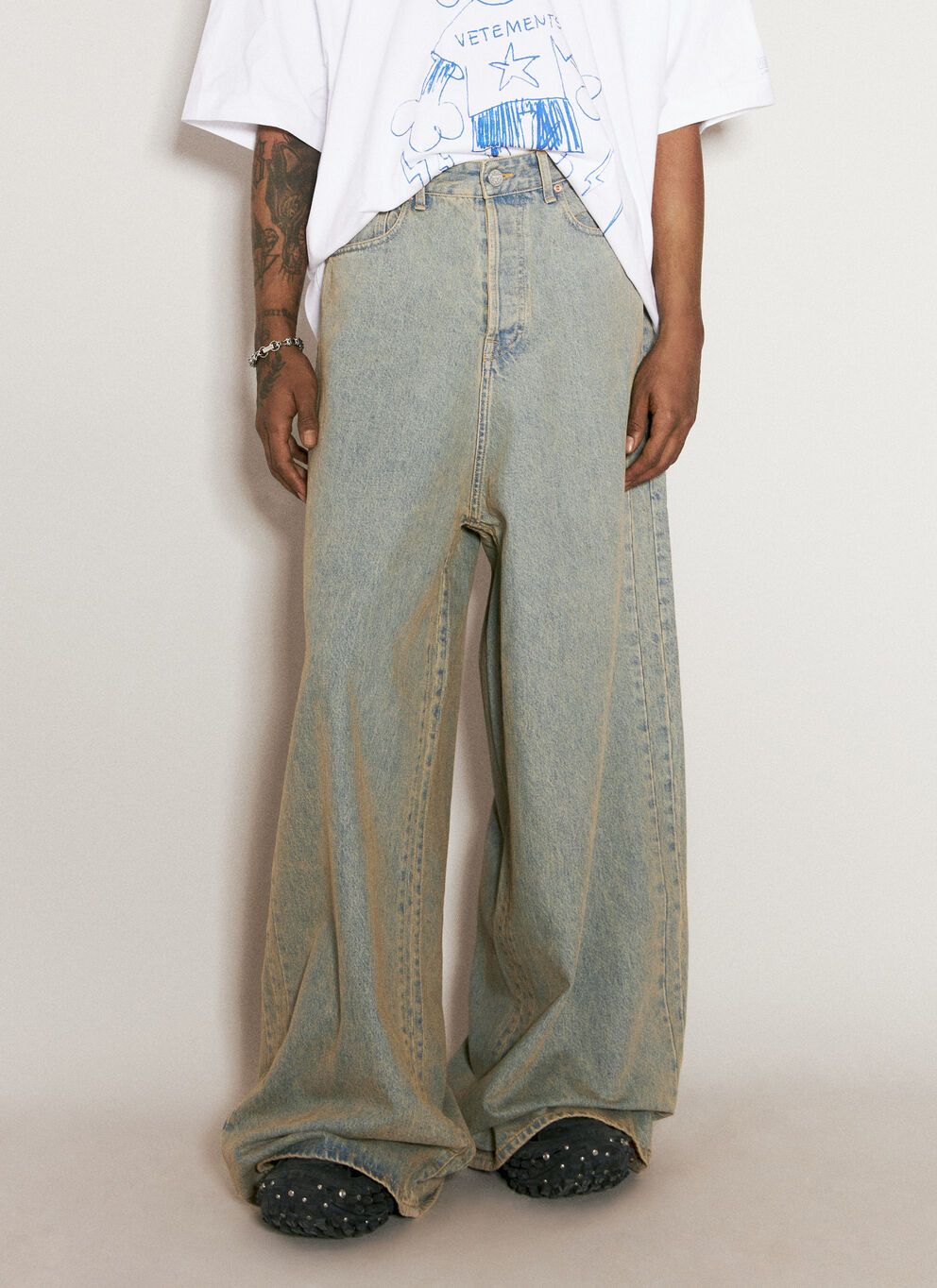 image of Vetements Big Shape Denim Jeans in Blue, Men's (Size 26)